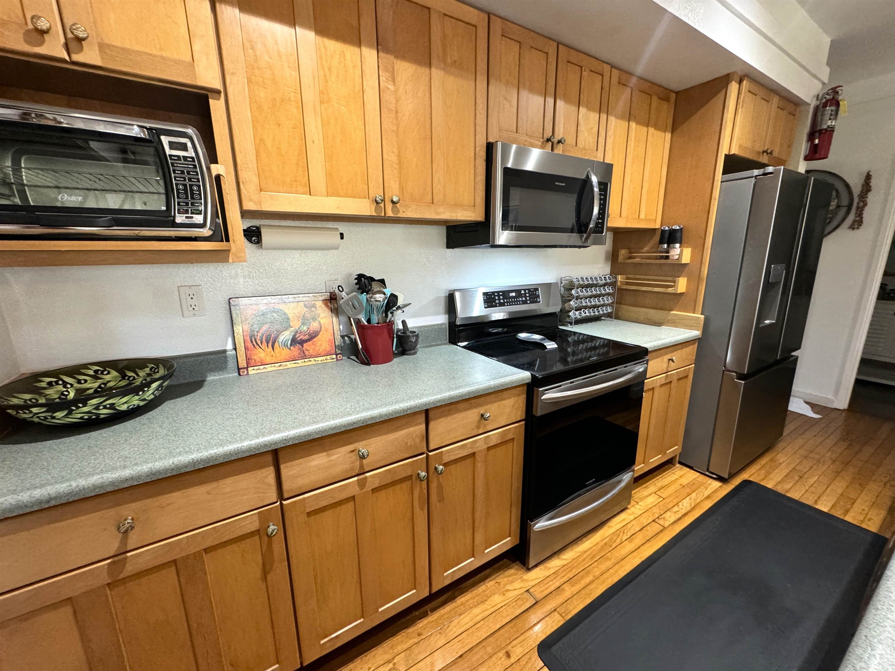 100 Lio Pl Property Photo 4