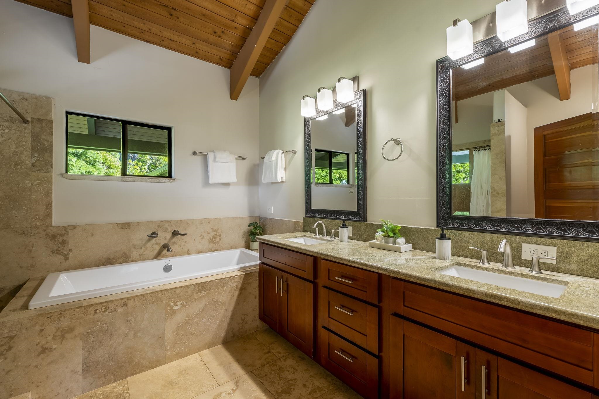 4510 Waha Pl Property Photo 17