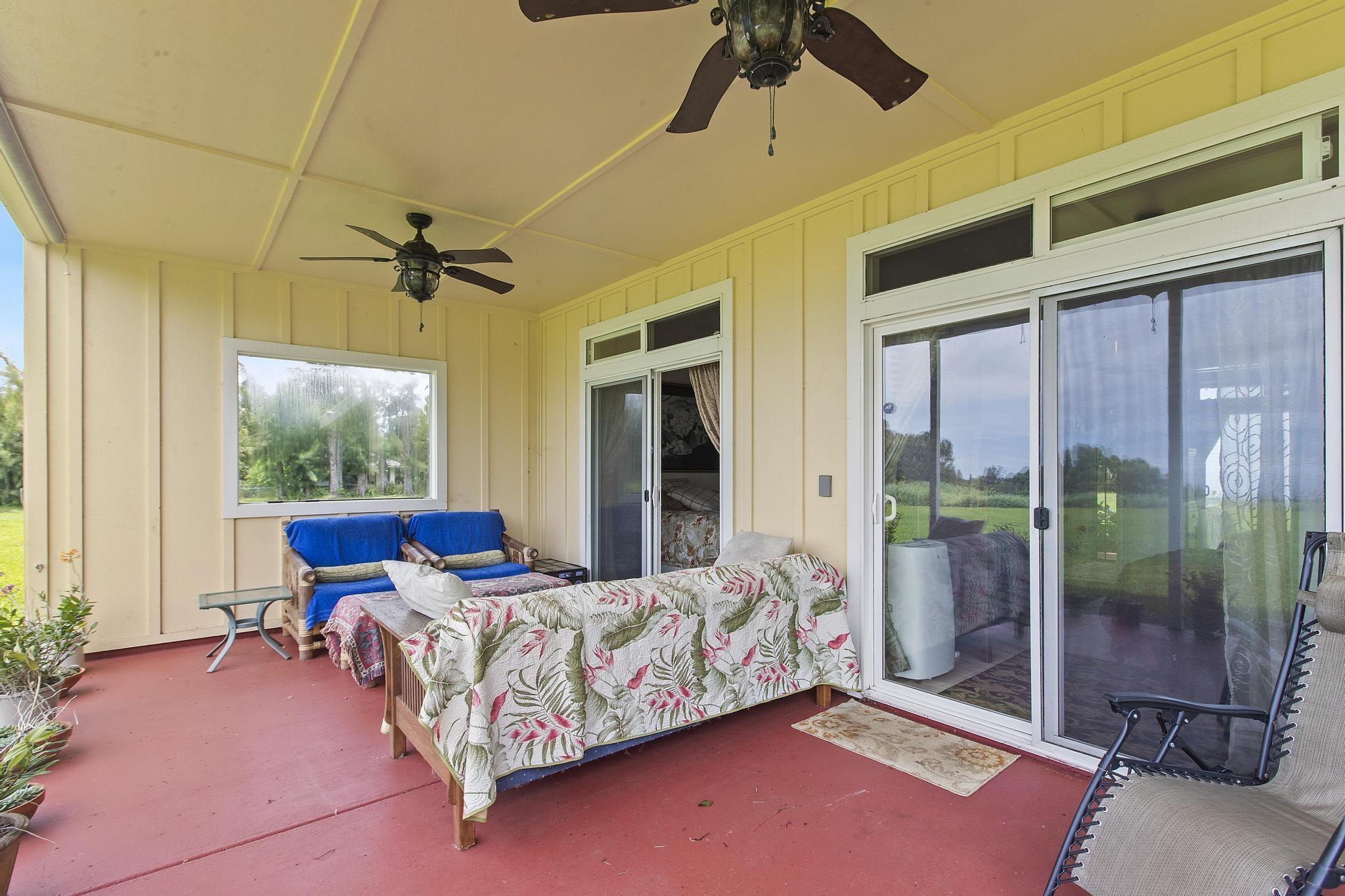 654 Kaupakalua Rd Property Photo 36