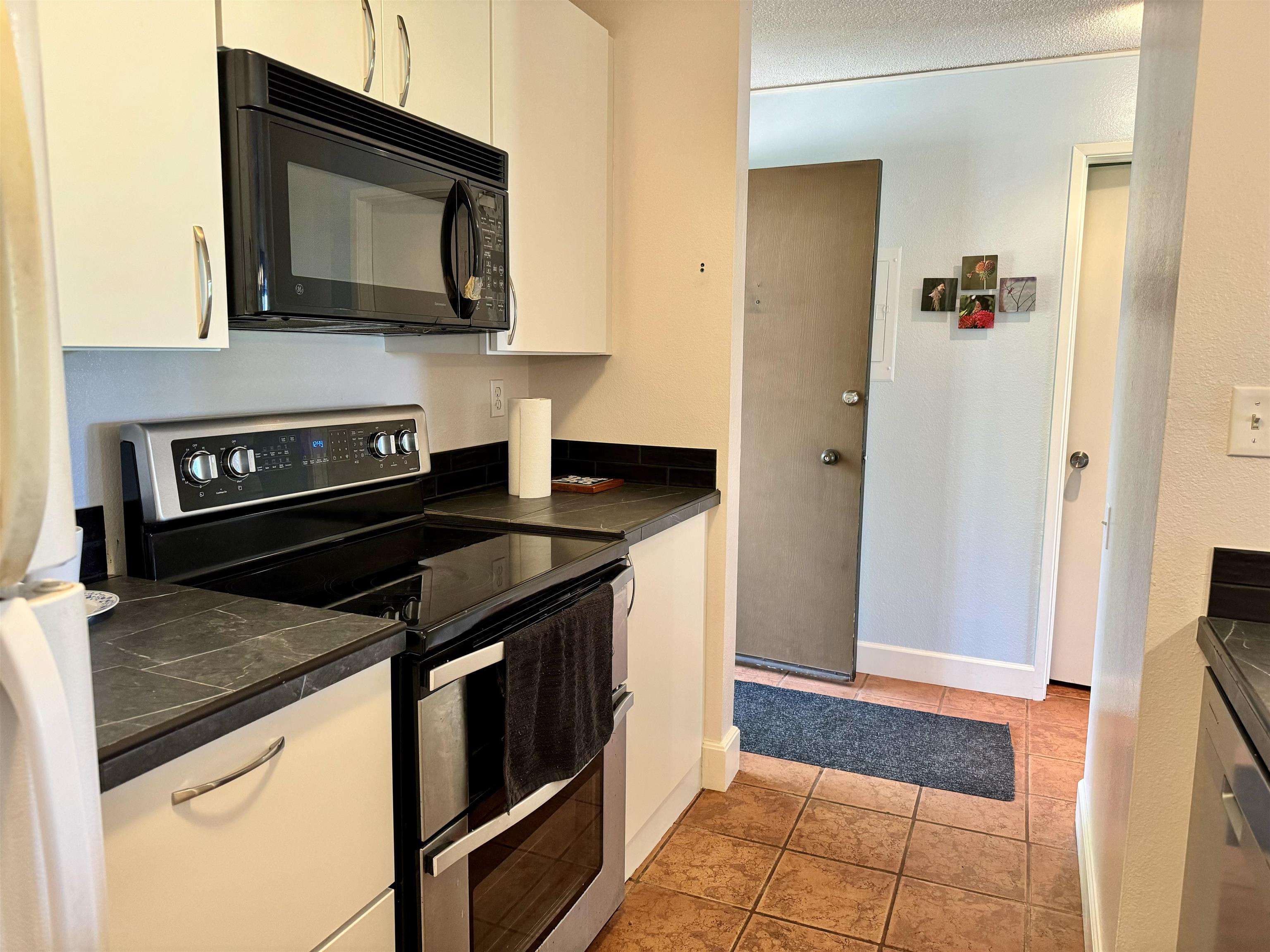 50 Kepuhi Pl Property Photo 2