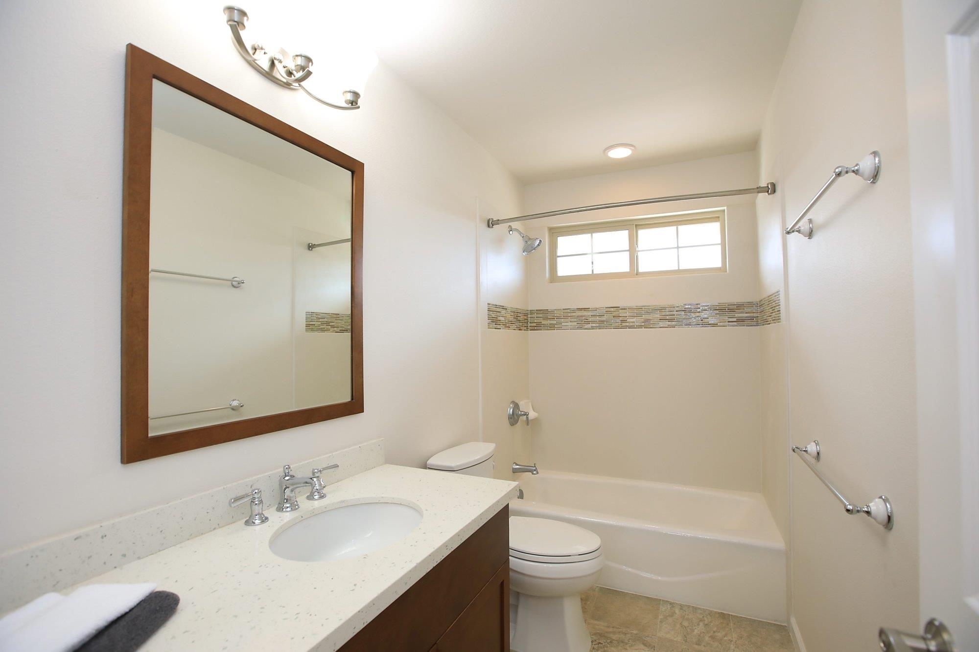 655 Hoe Kawele Ln Property Photo 32