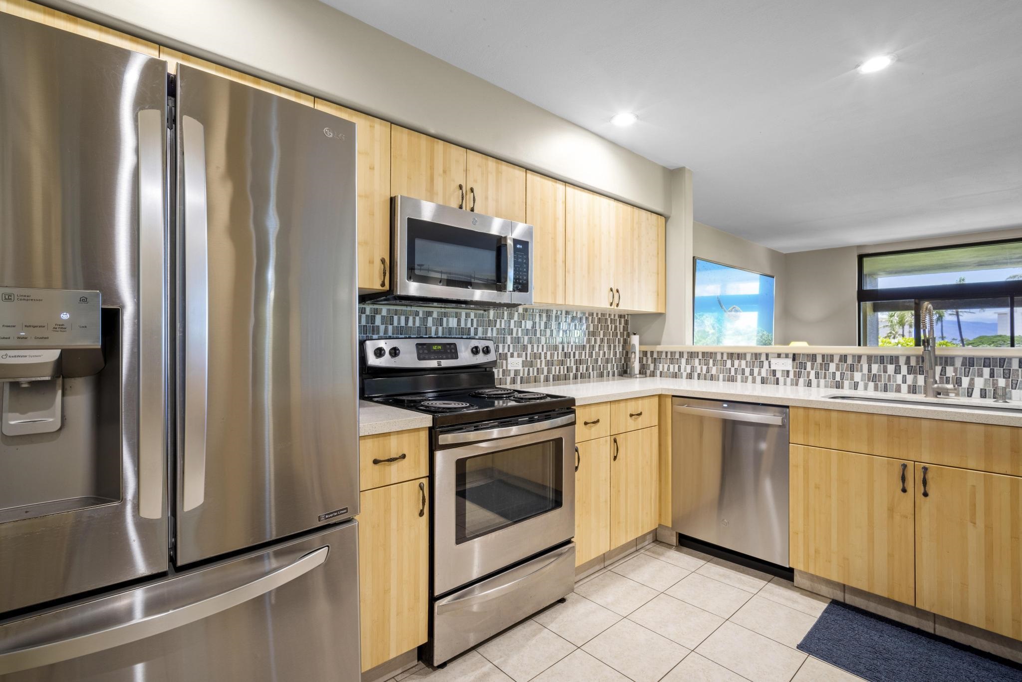 2560 Kekaa Dr Property Photo 11