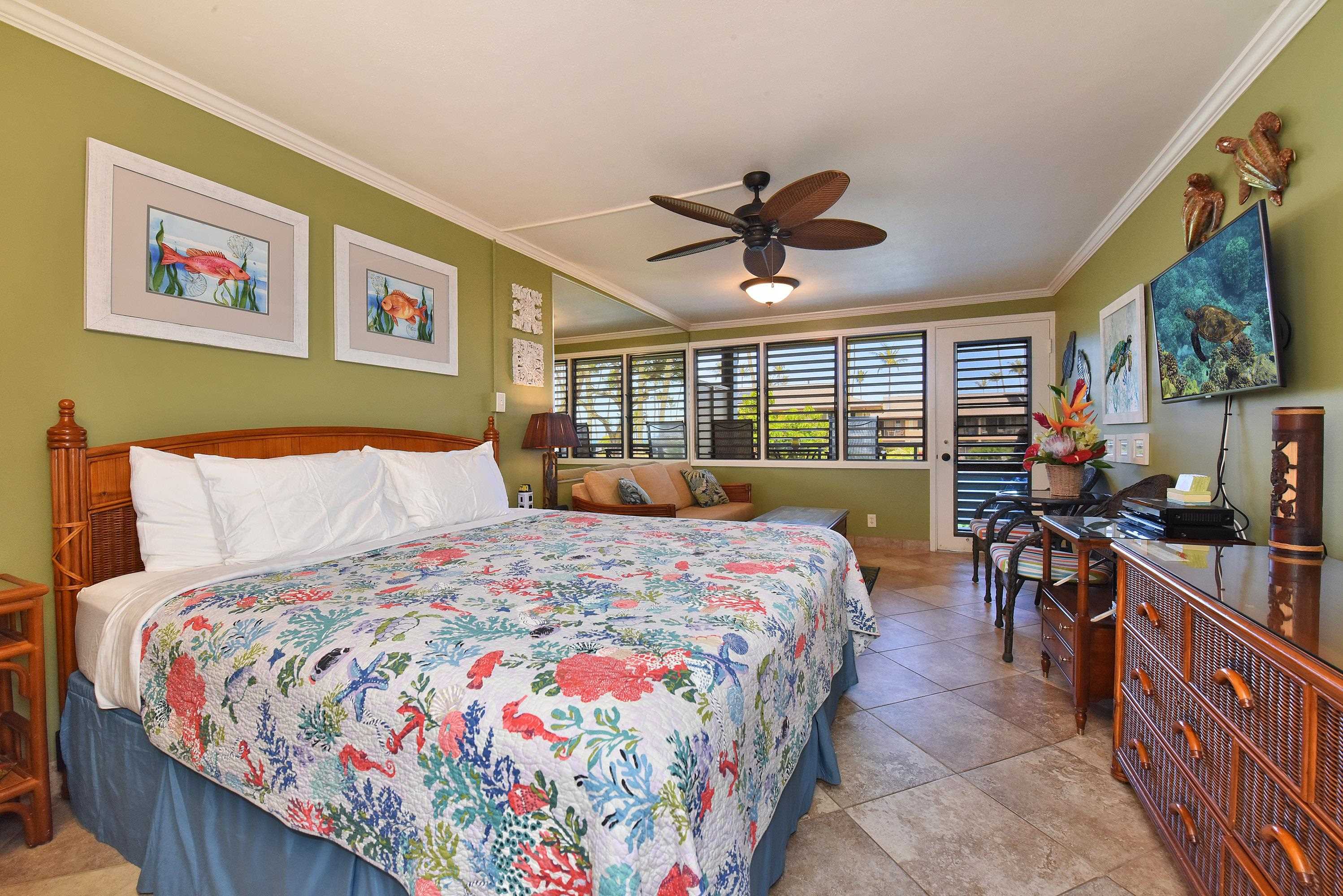 33 Hui Dr Property Photo 6