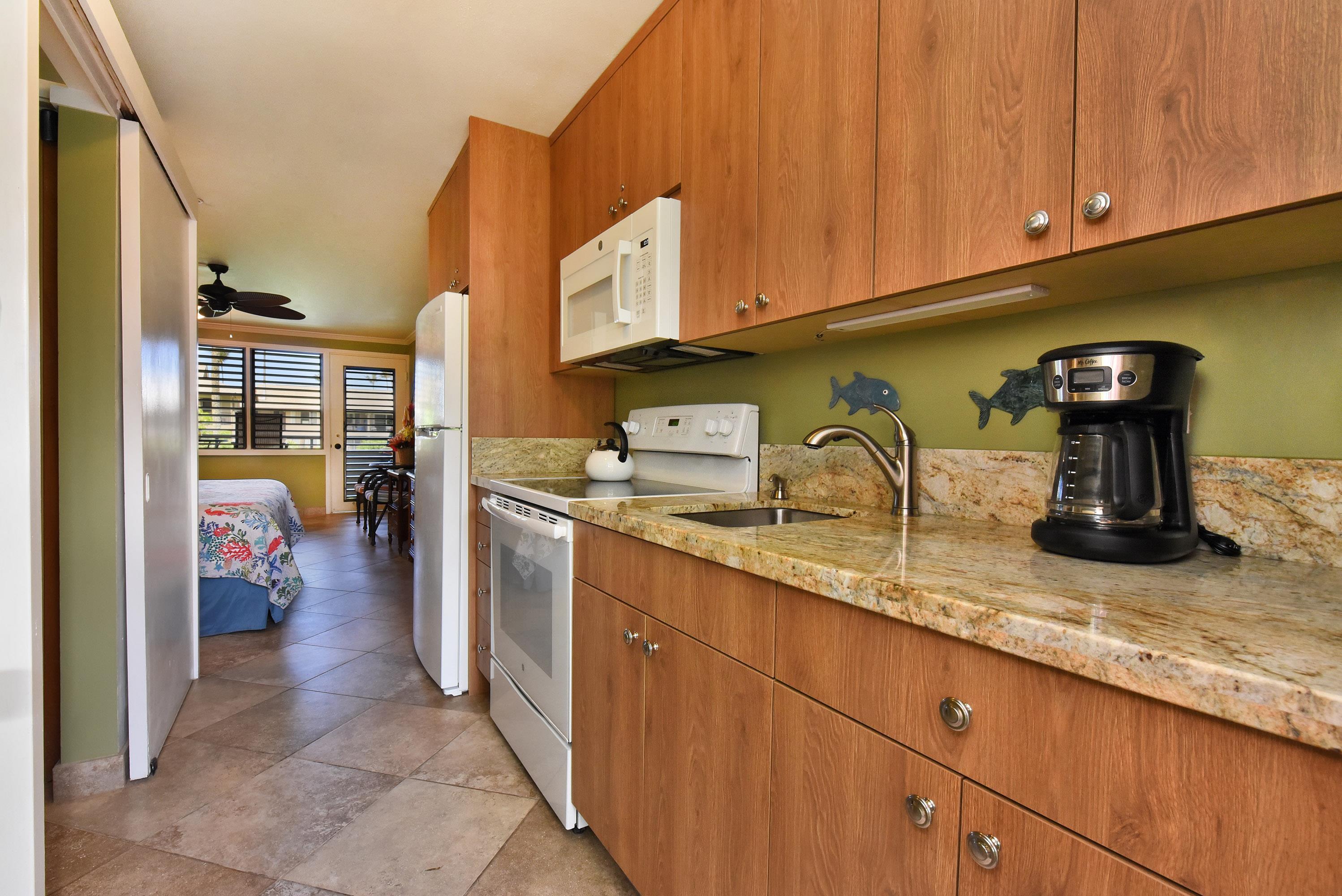 33 Hui Dr Property Photo 10