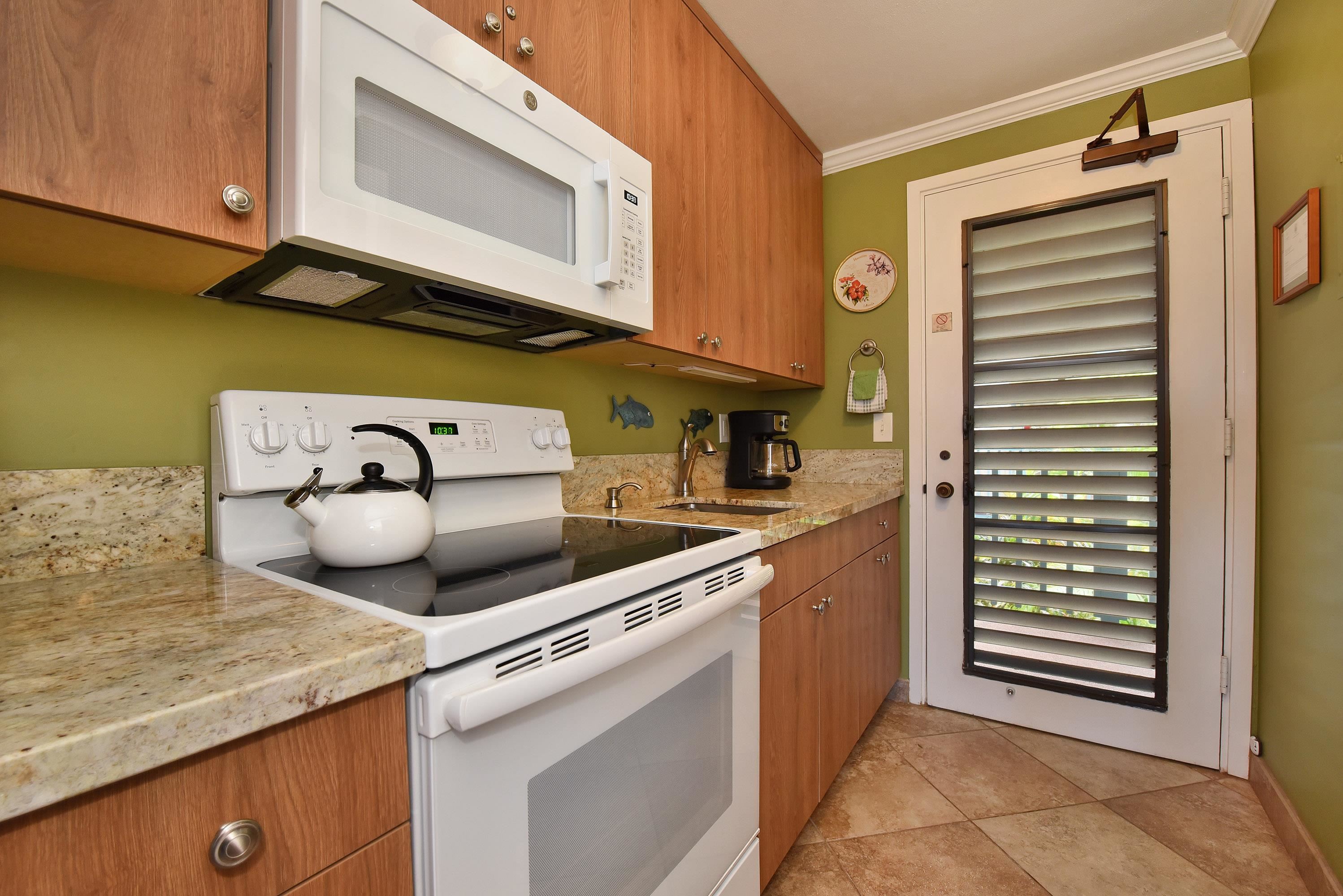 33 Hui Dr Property Photo 11