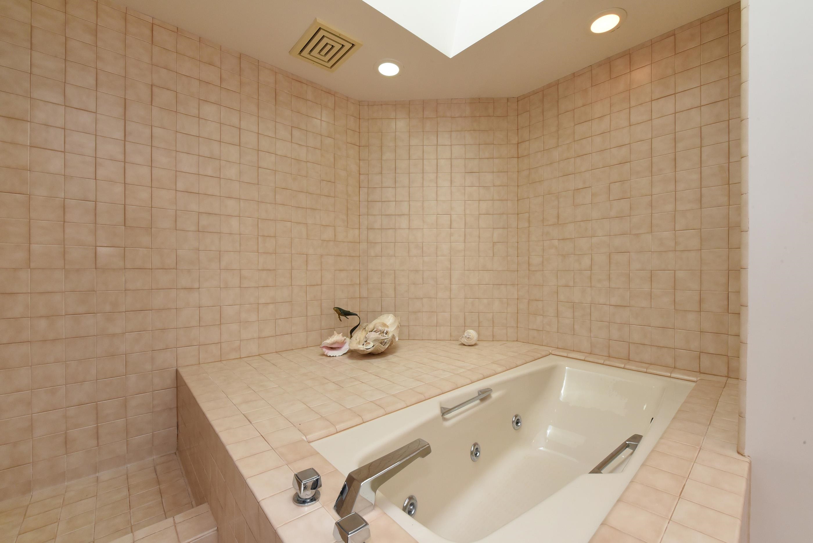 50 Puu Anoano St Property Photo 24