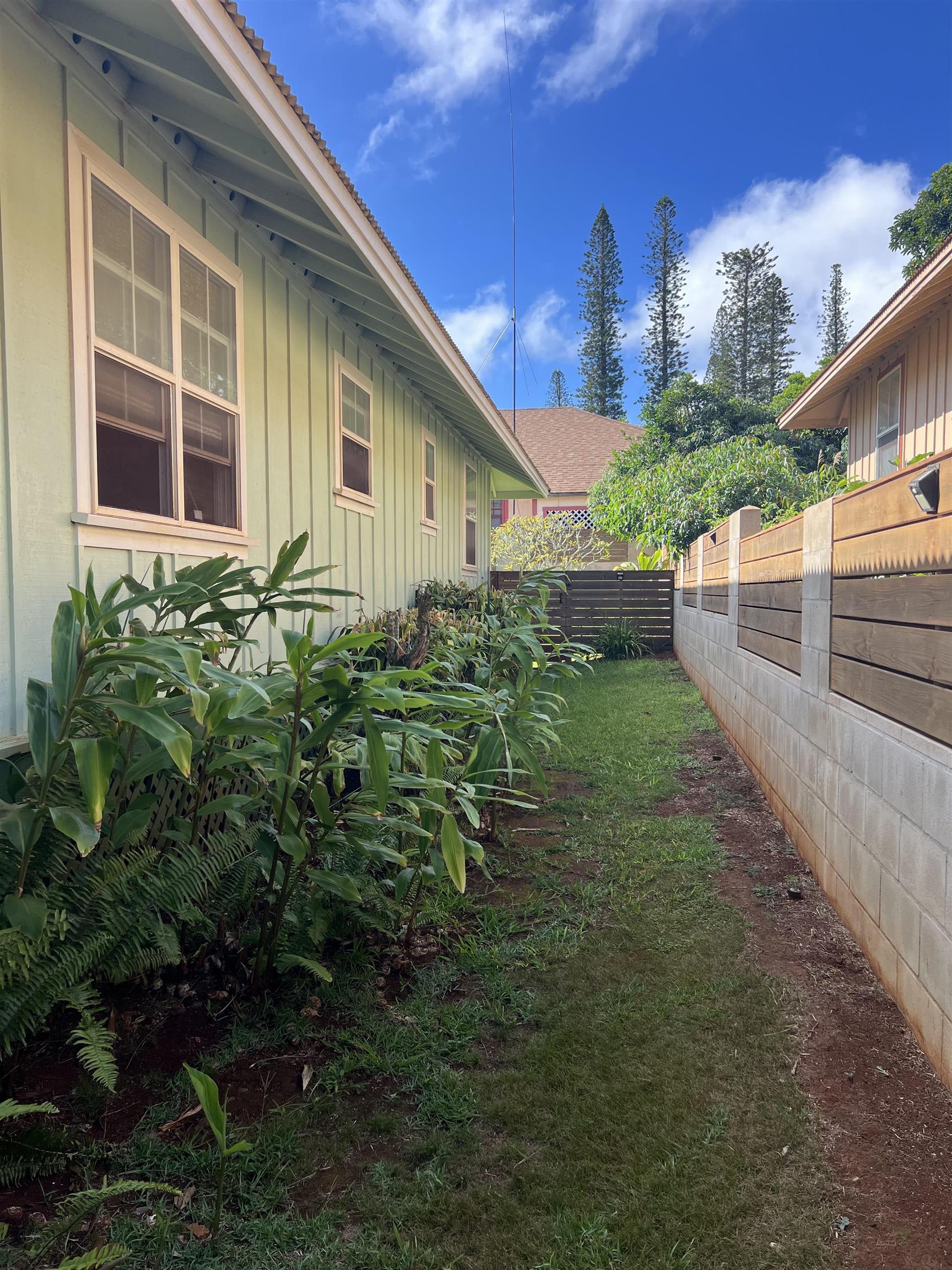 325 Thirteenth St Property Photo 16