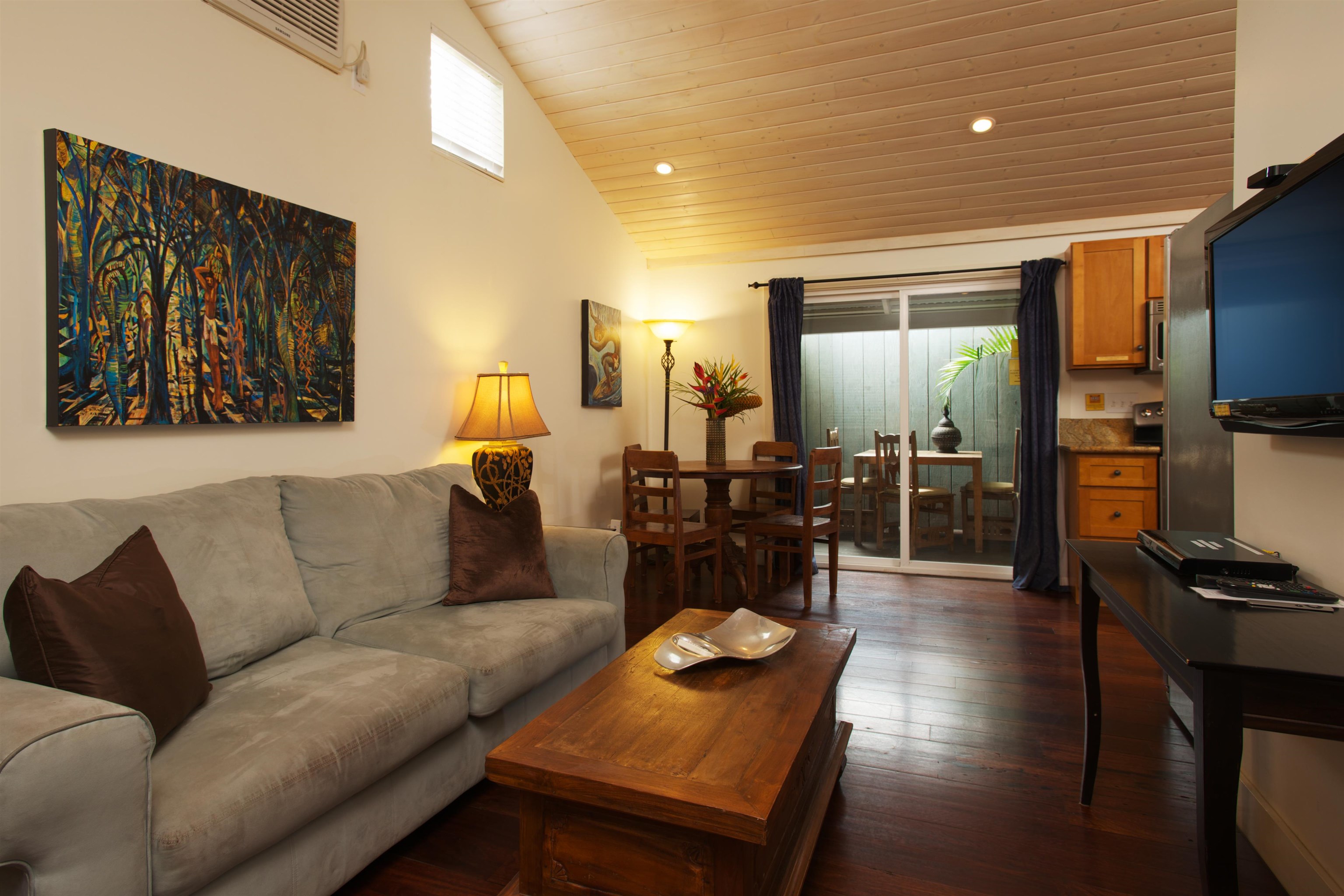 40 Ae Pl Property Photo 7