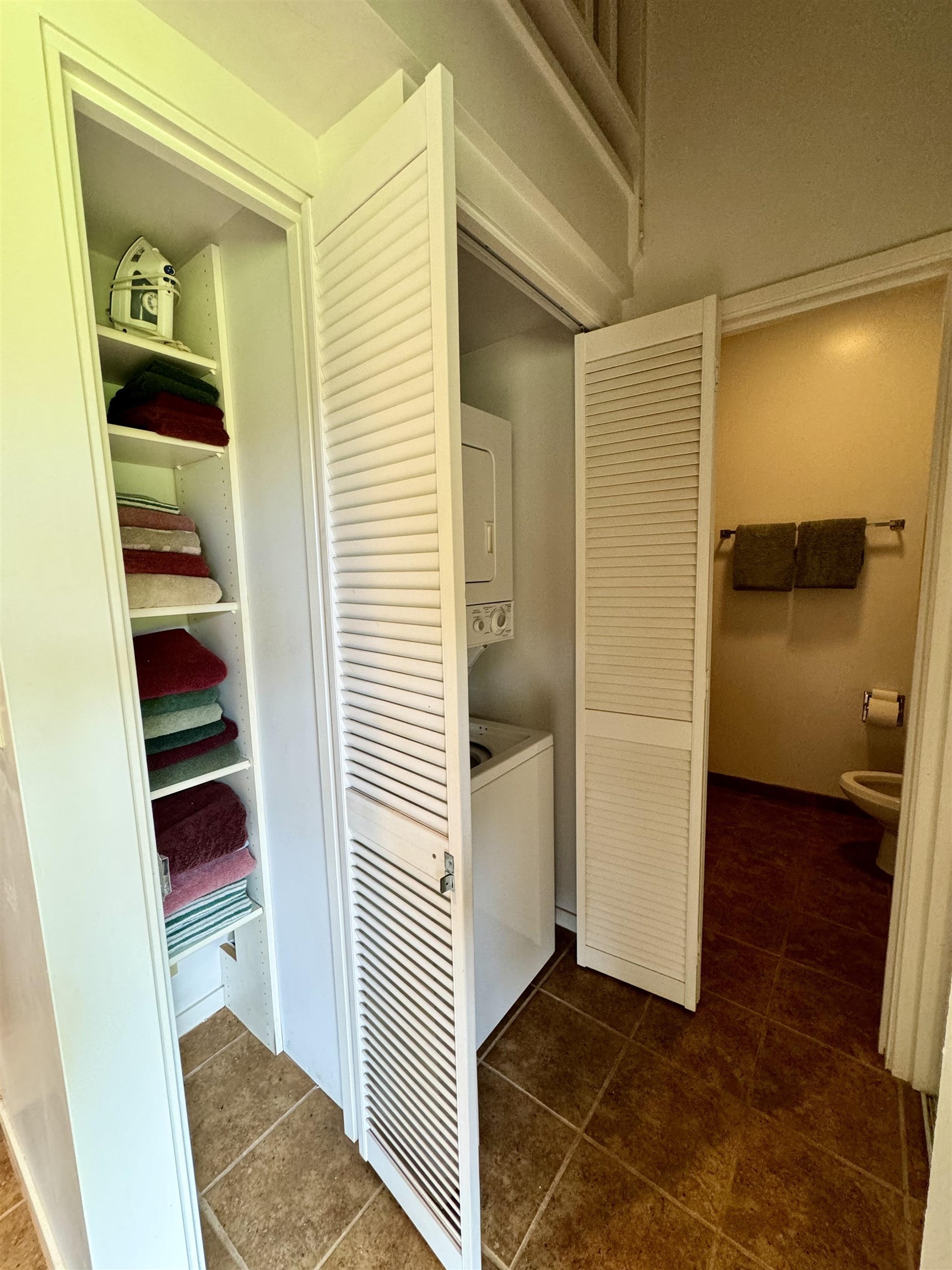 255 Kepuhi Pl Property Photo 14
