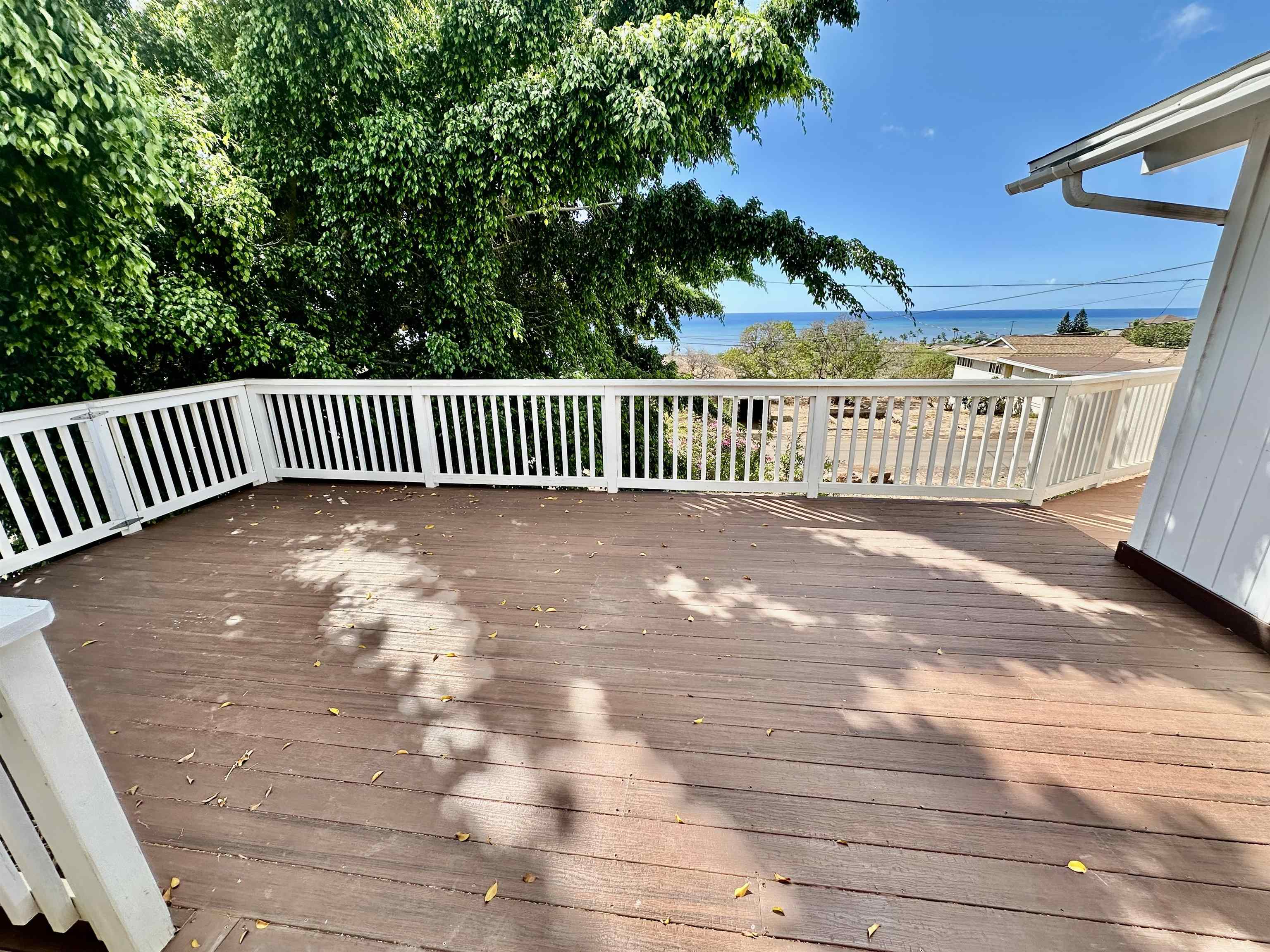 1085 Nauwe St Property Photo 10