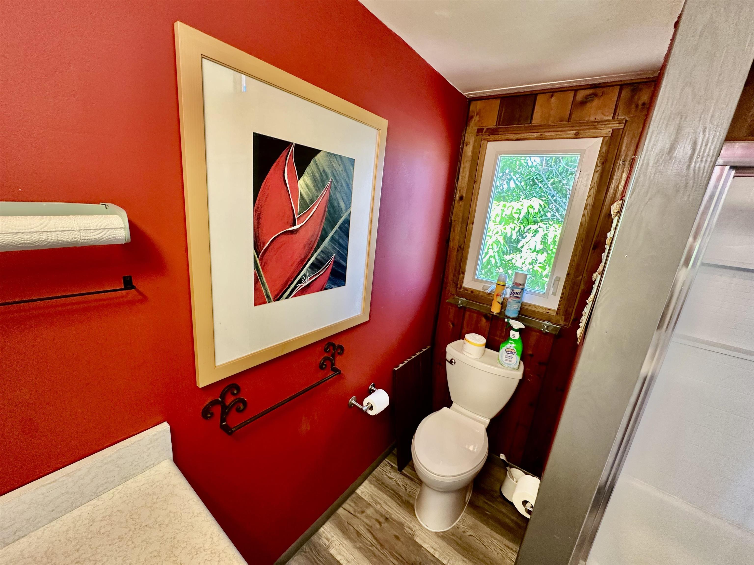 1085 Nauwe St Property Photo 28