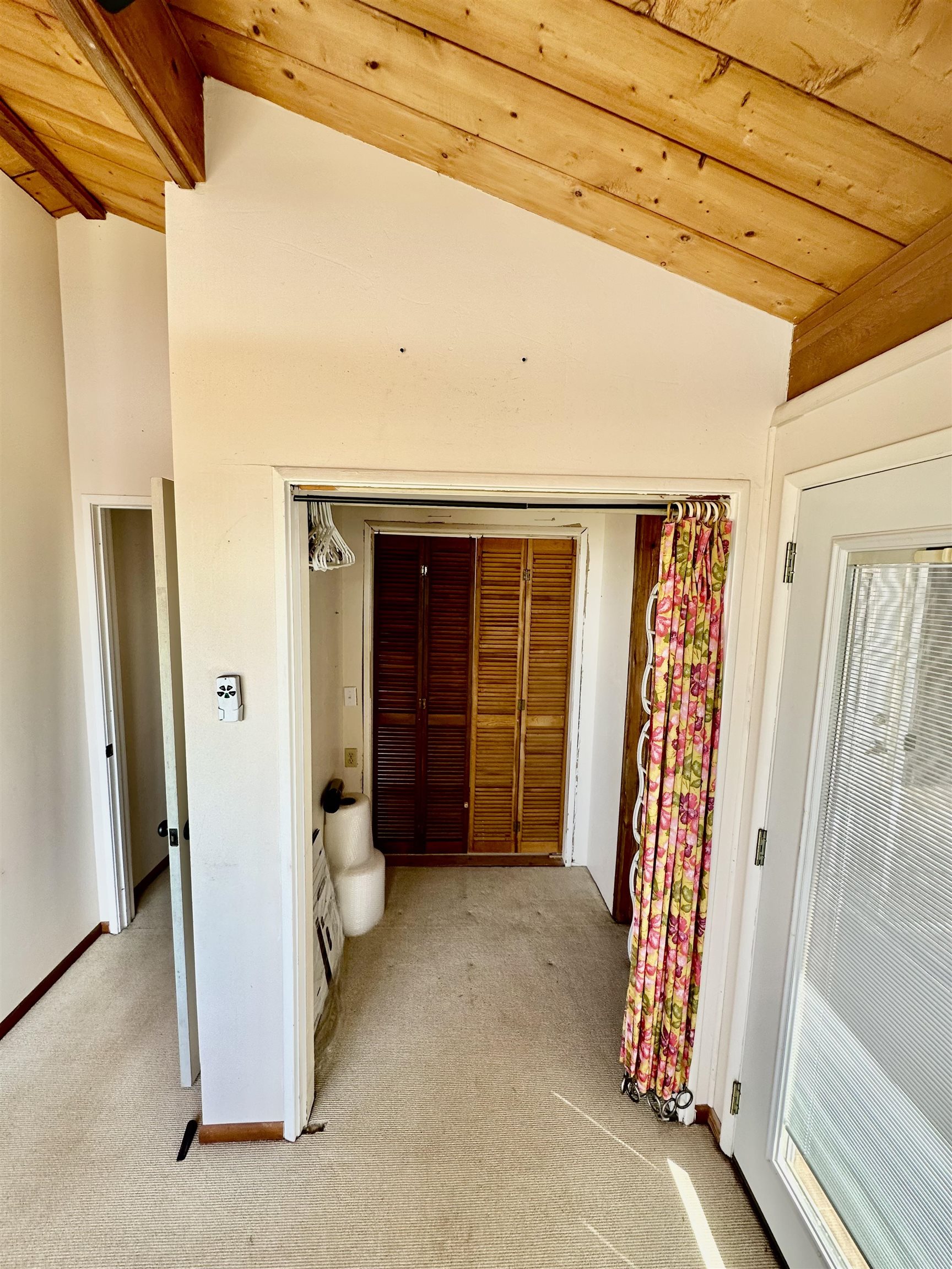 1085 Nauwe St Property Photo 32