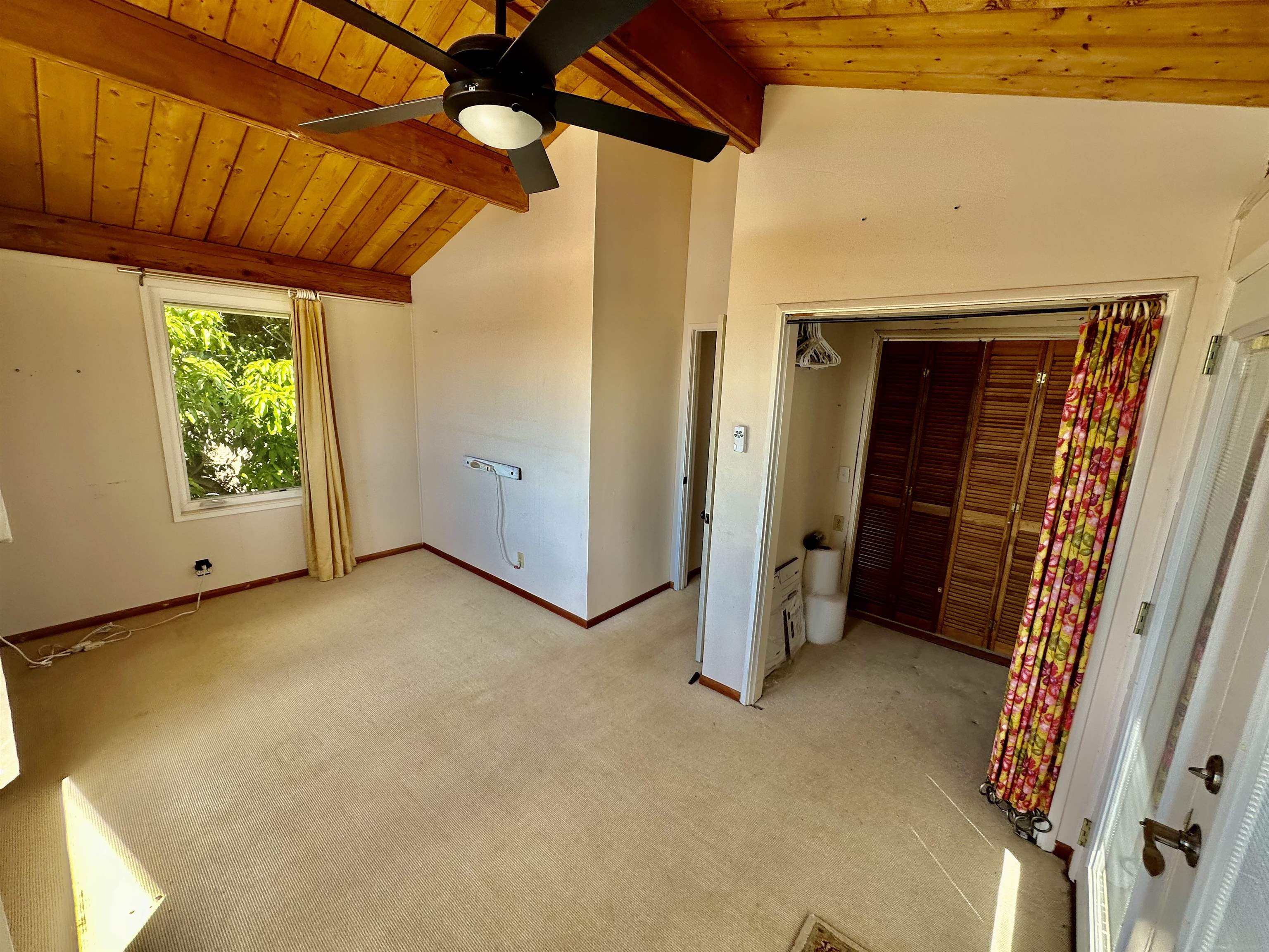 1085 Nauwe St Property Photo 33
