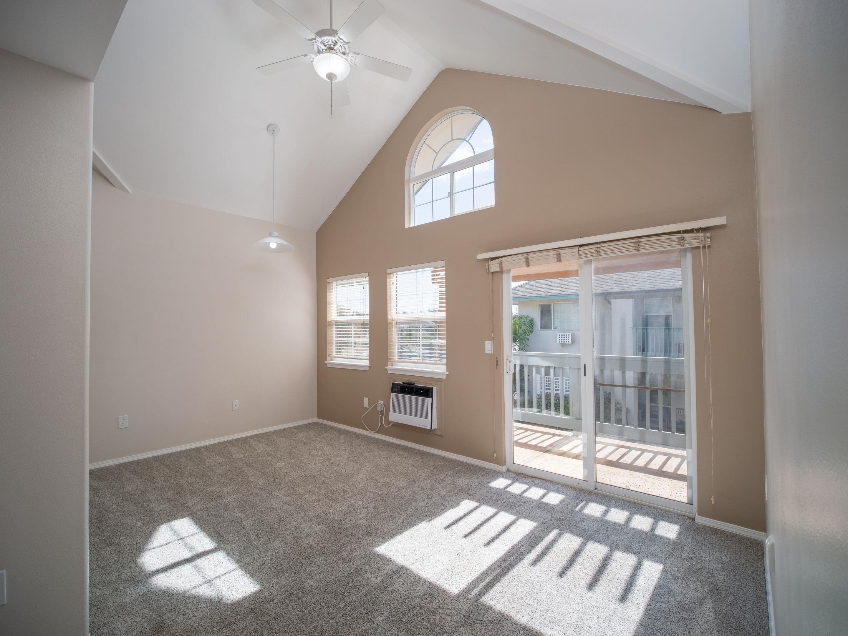 13 Halili Ln Property Photo 5