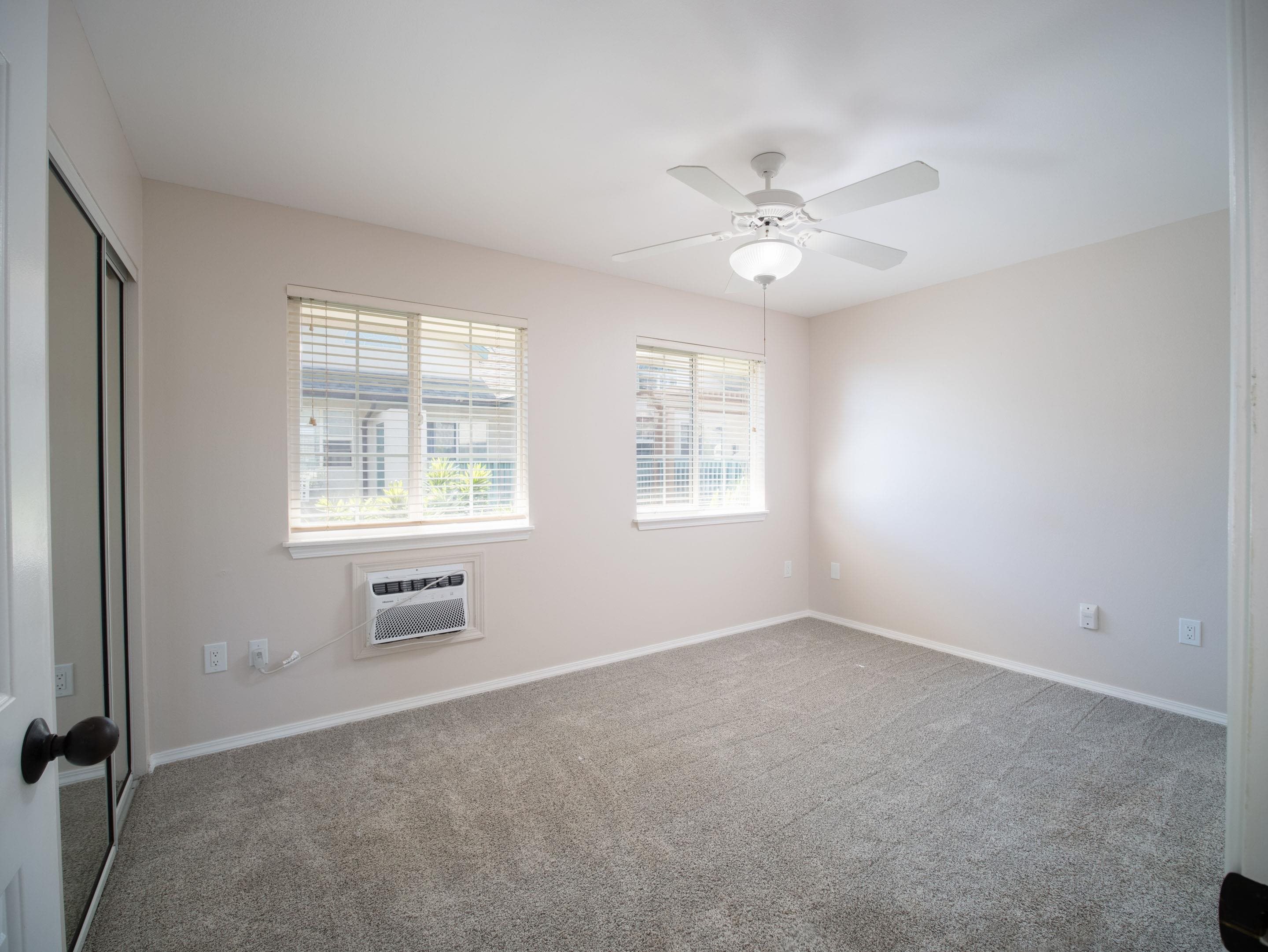 13 Halili Ln Property Photo 14
