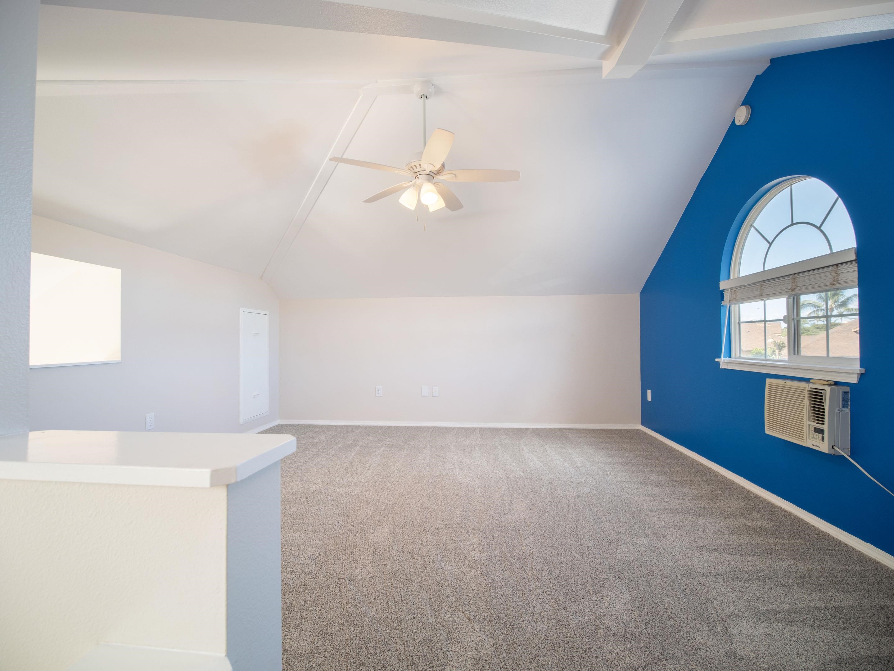 13 Halili Ln Property Photo 18