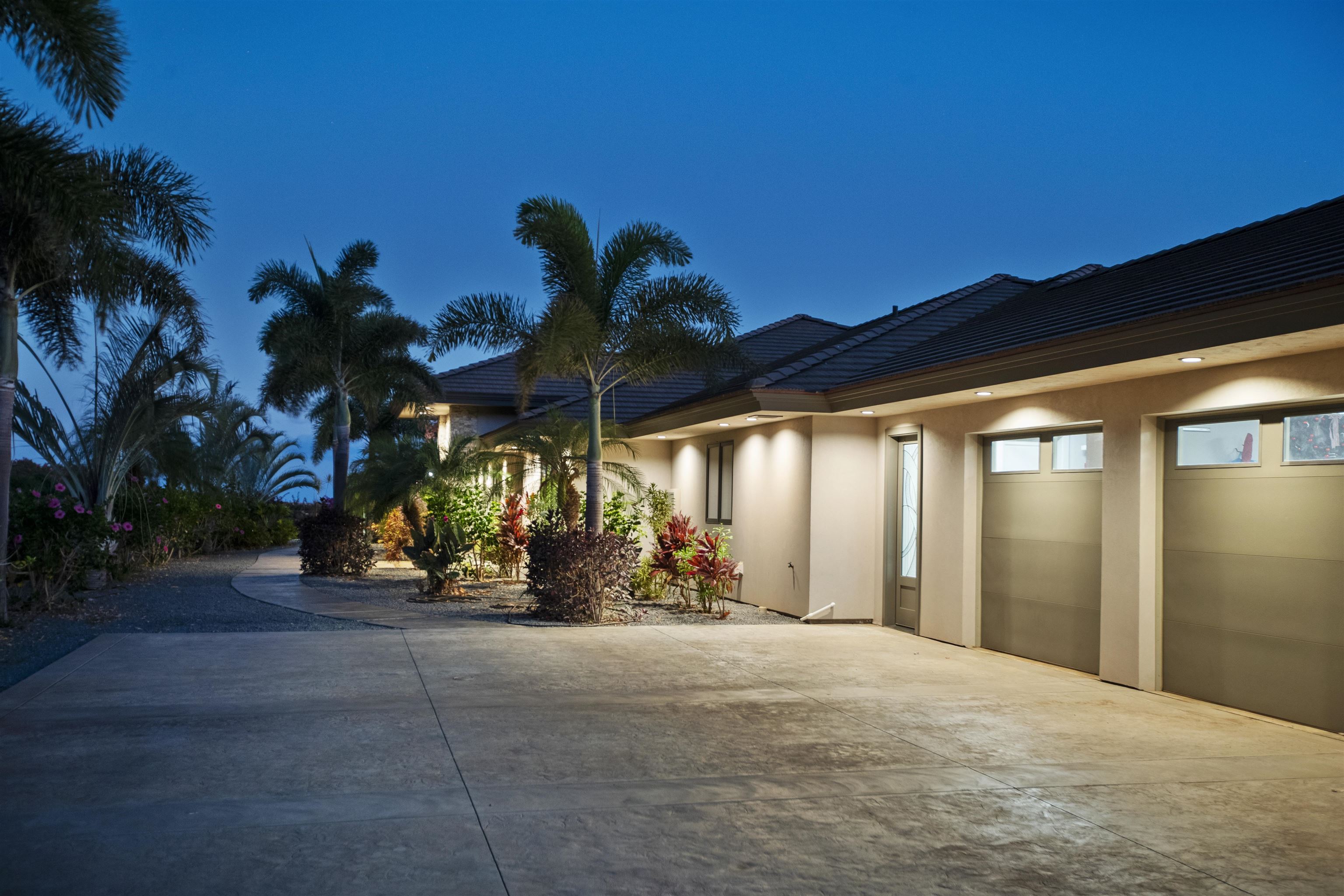 200 Hokiokio Pl Property Photo 47