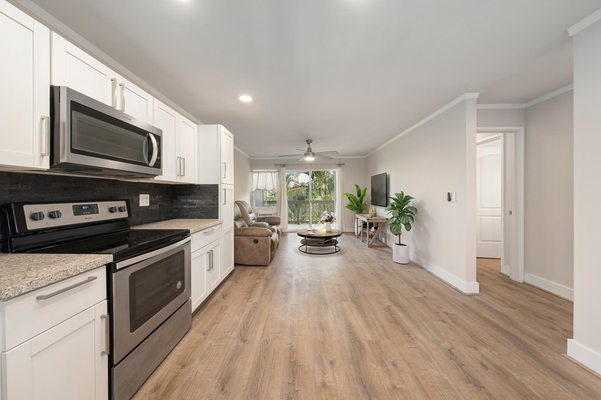 480 Kenolio Rd Property Photo