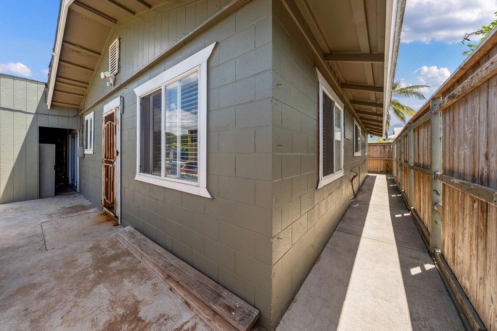 613 Kalakaua St Property Photo 17