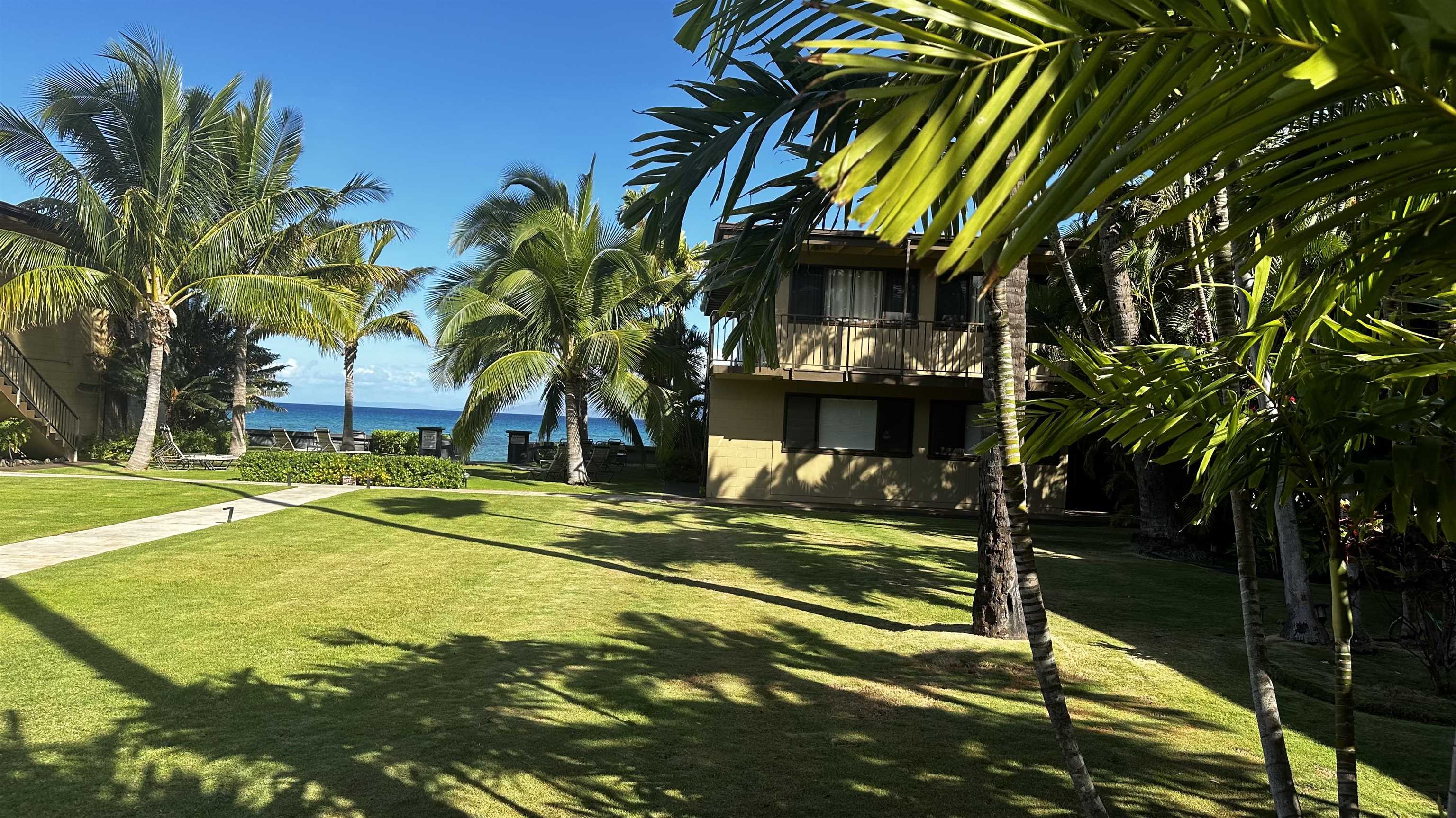 3559 Lower Honoapiilani Rd Property Photo 2