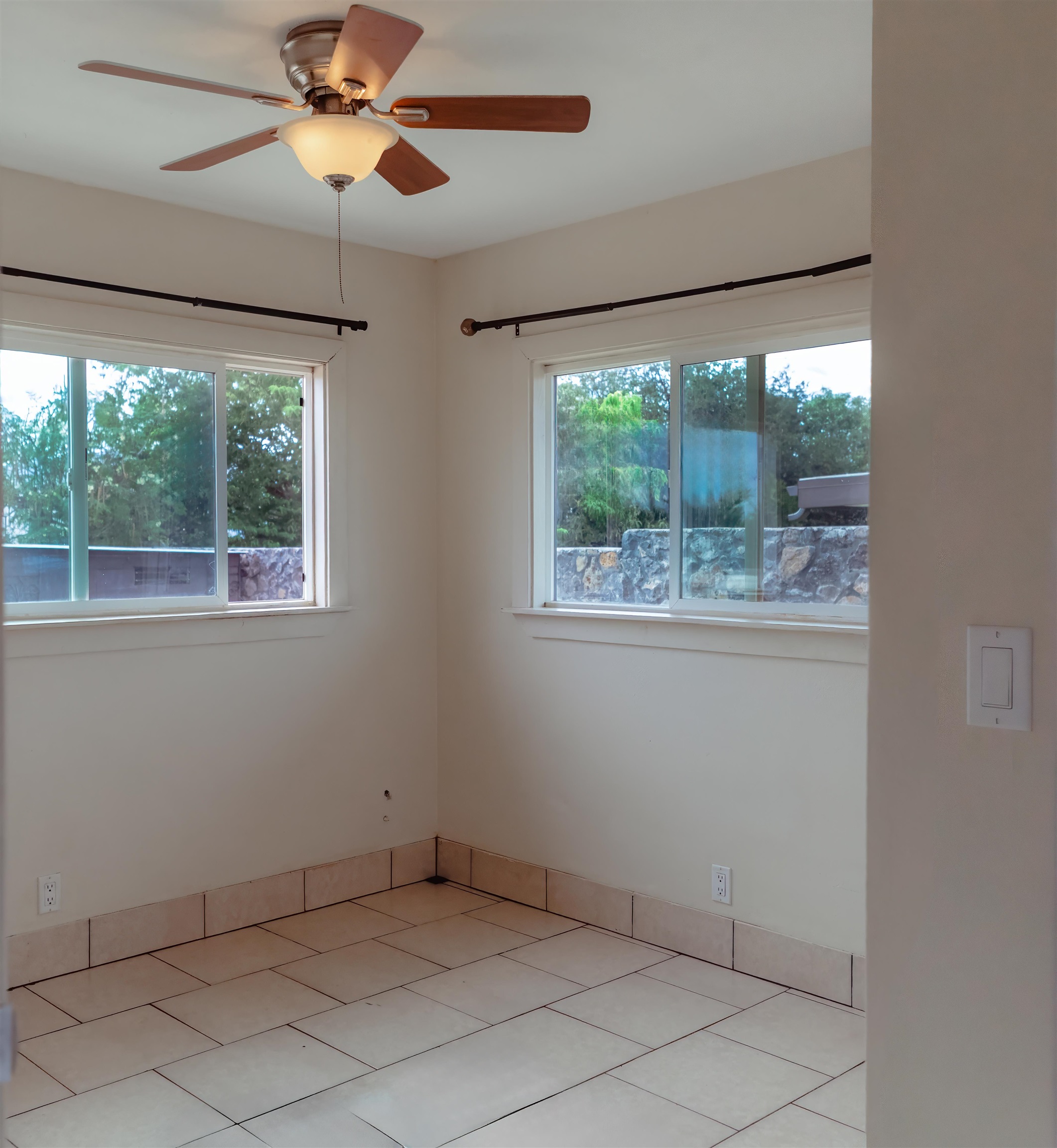 244 Hoalike St Property Photo 6