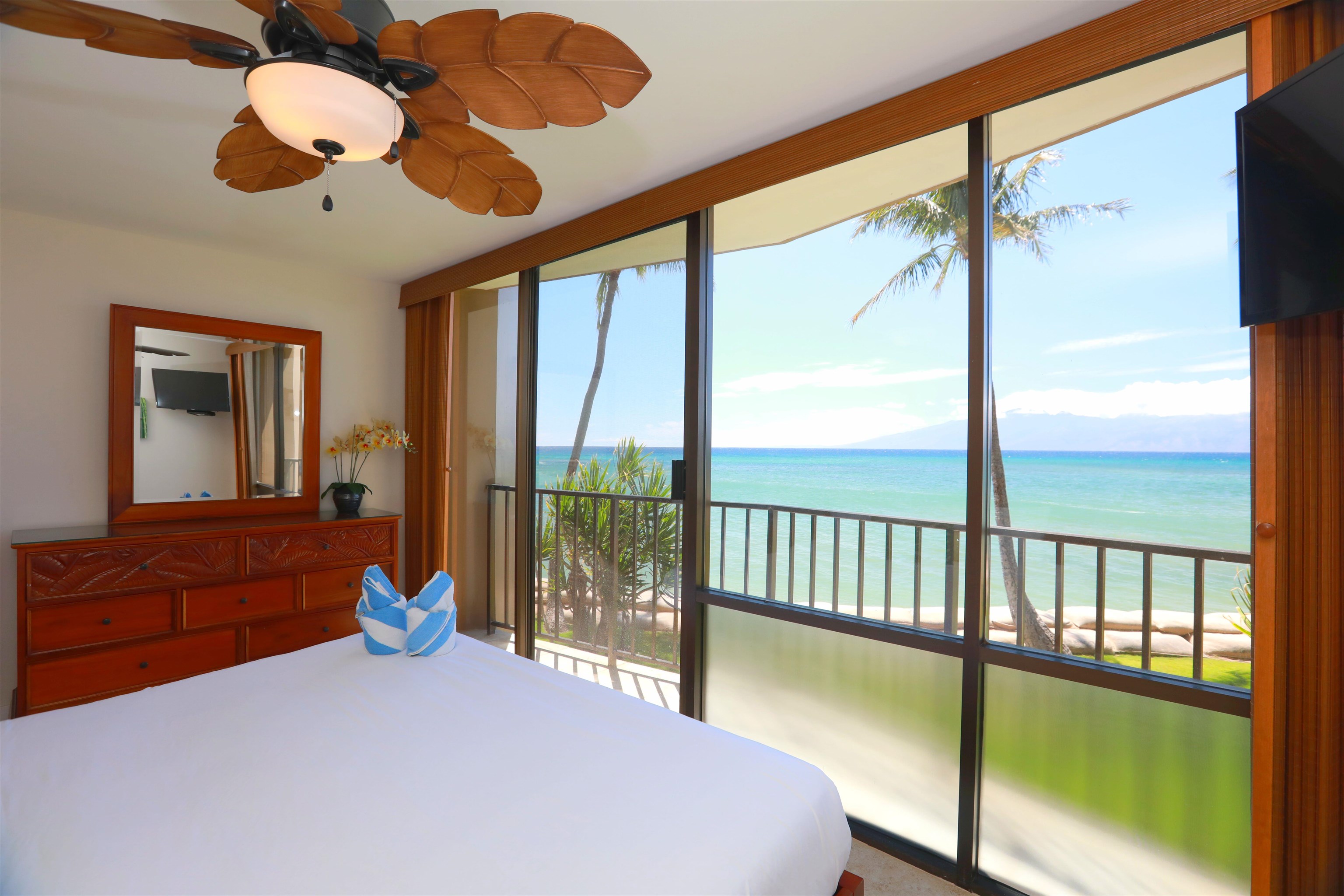 4327 Lower Honoapiilani Rd Property Photo 5
