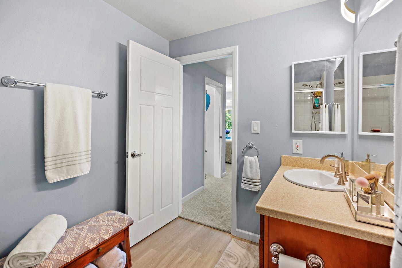 31 E Kuu Aku Ln Property Photo 27