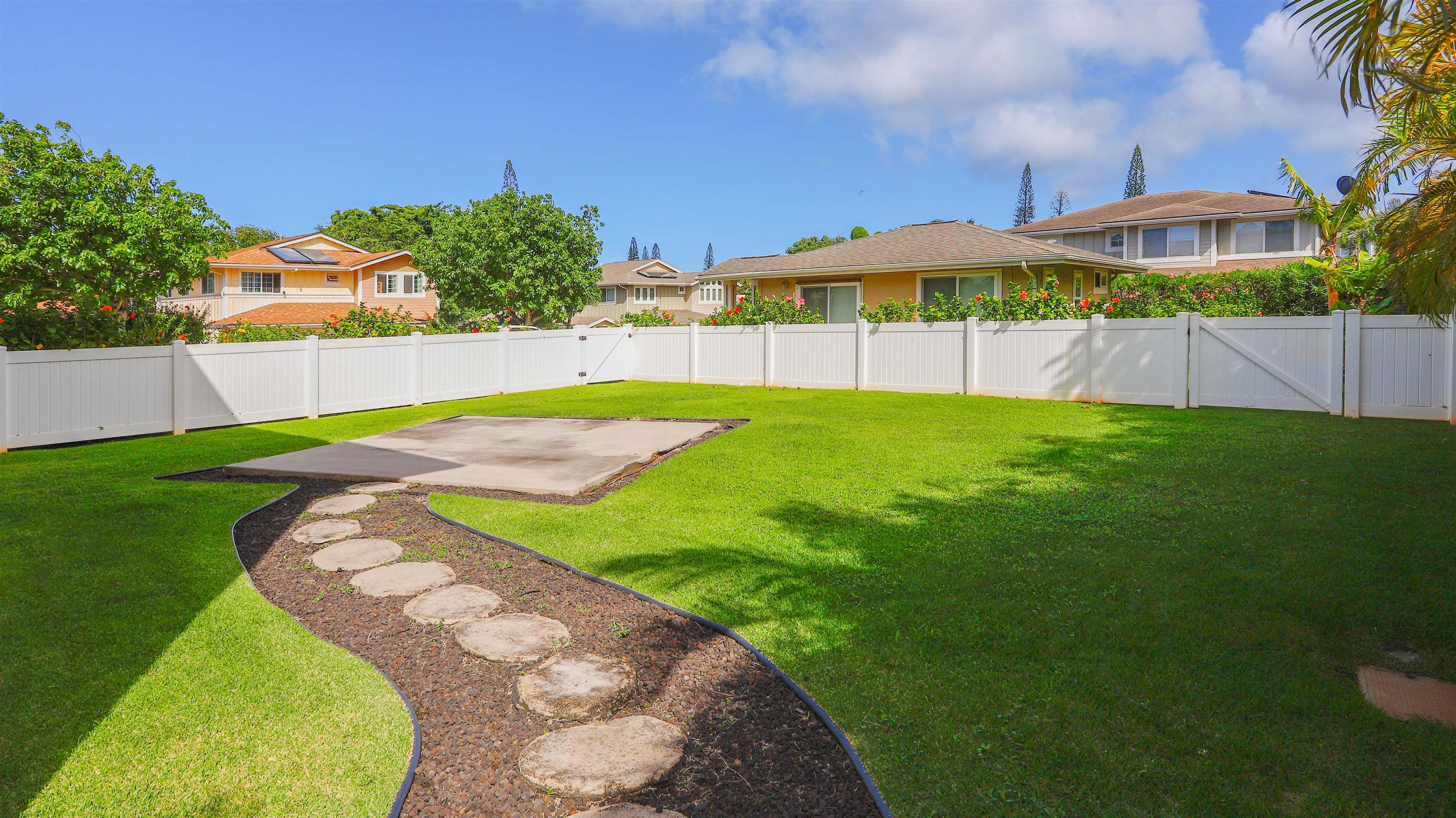 22 & 18 Kili Nahe St Property Photo 8