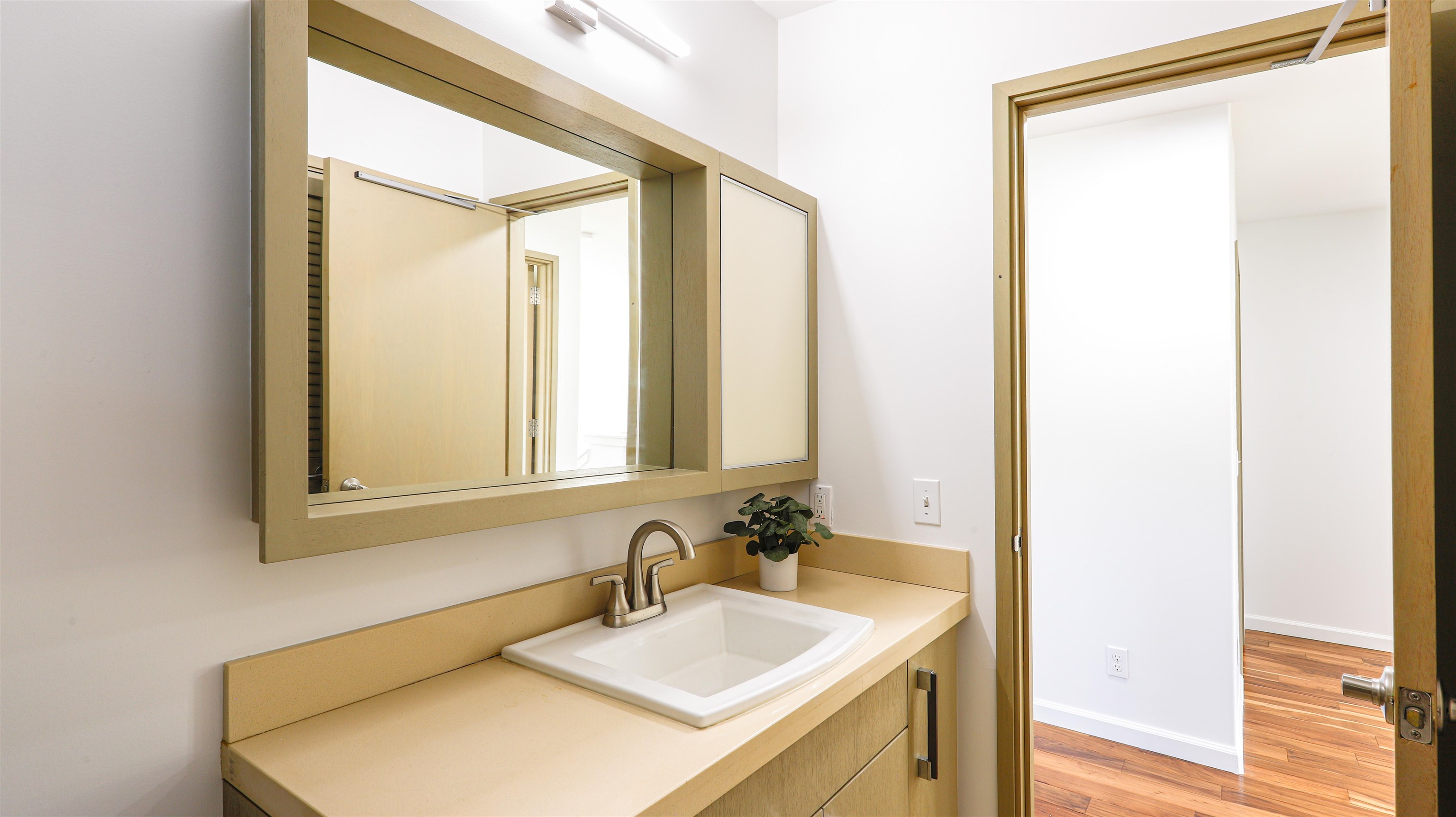 22 & 18 Kili Nahe St Property Photo 34