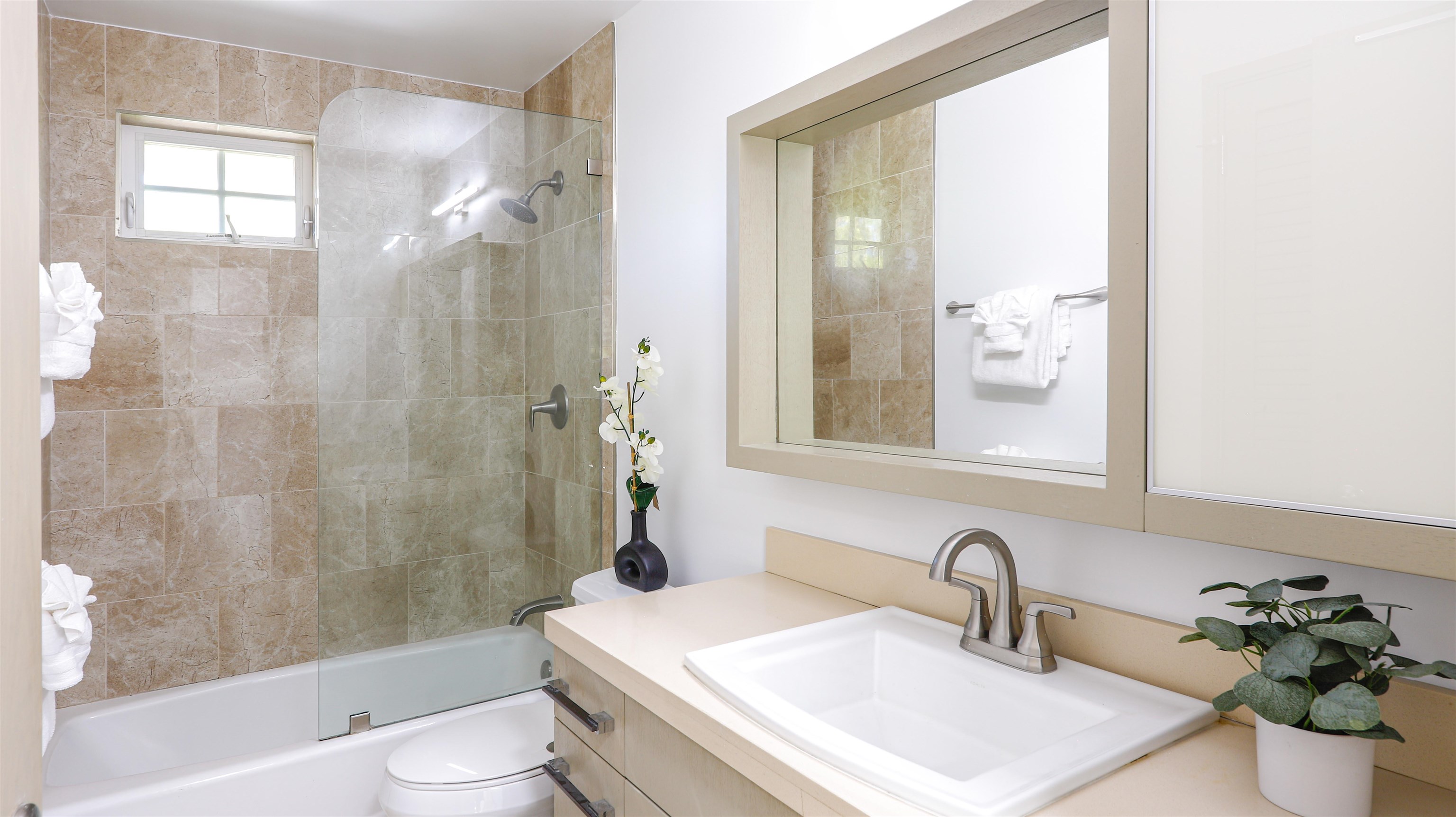 22 & 18 Kili Nahe St Property Photo 35