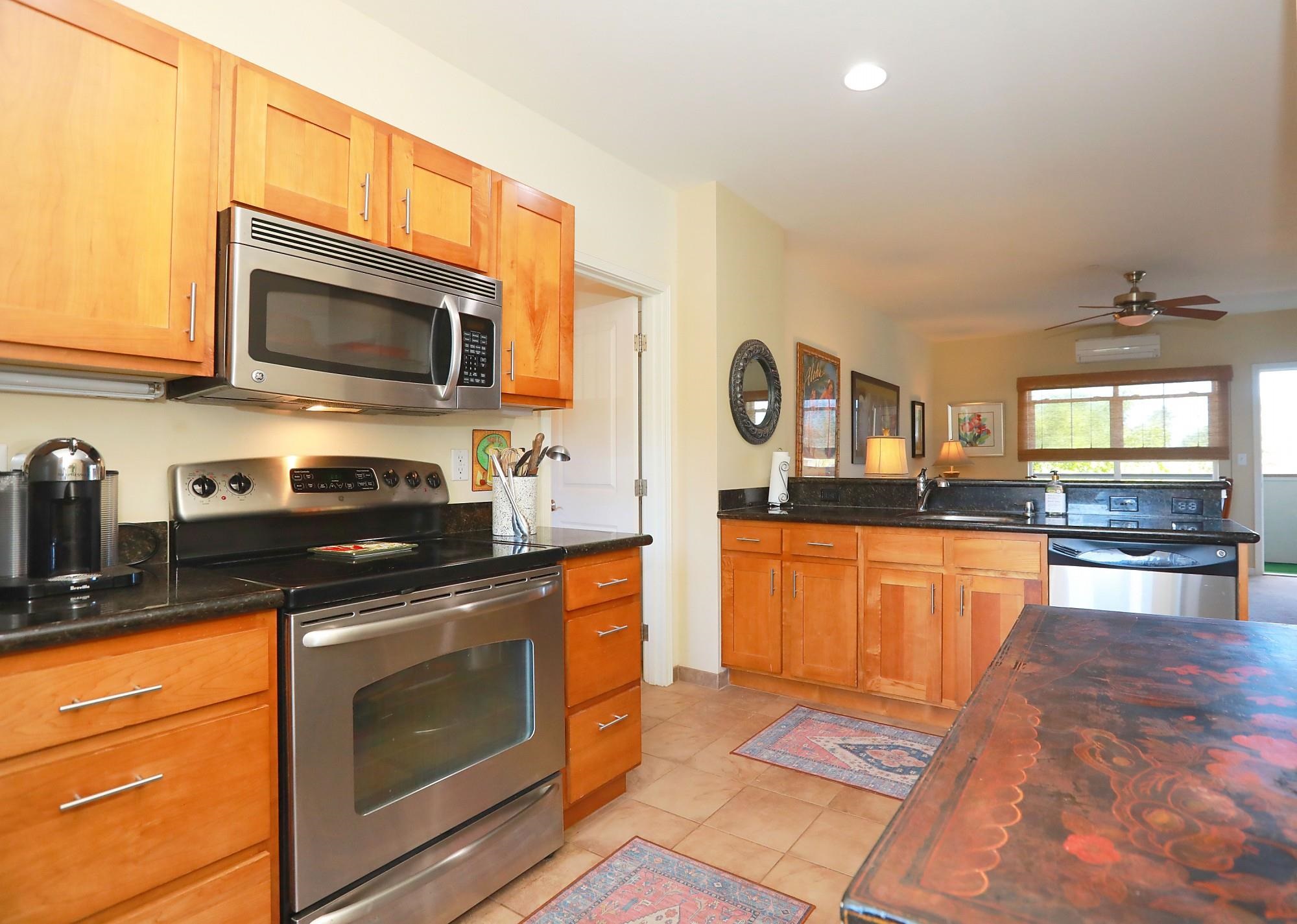 3706 Lower Honoapiilani Rd Property Photo 16