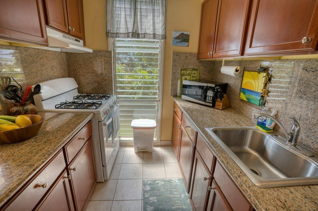 35 Walaka St Property Photo 9