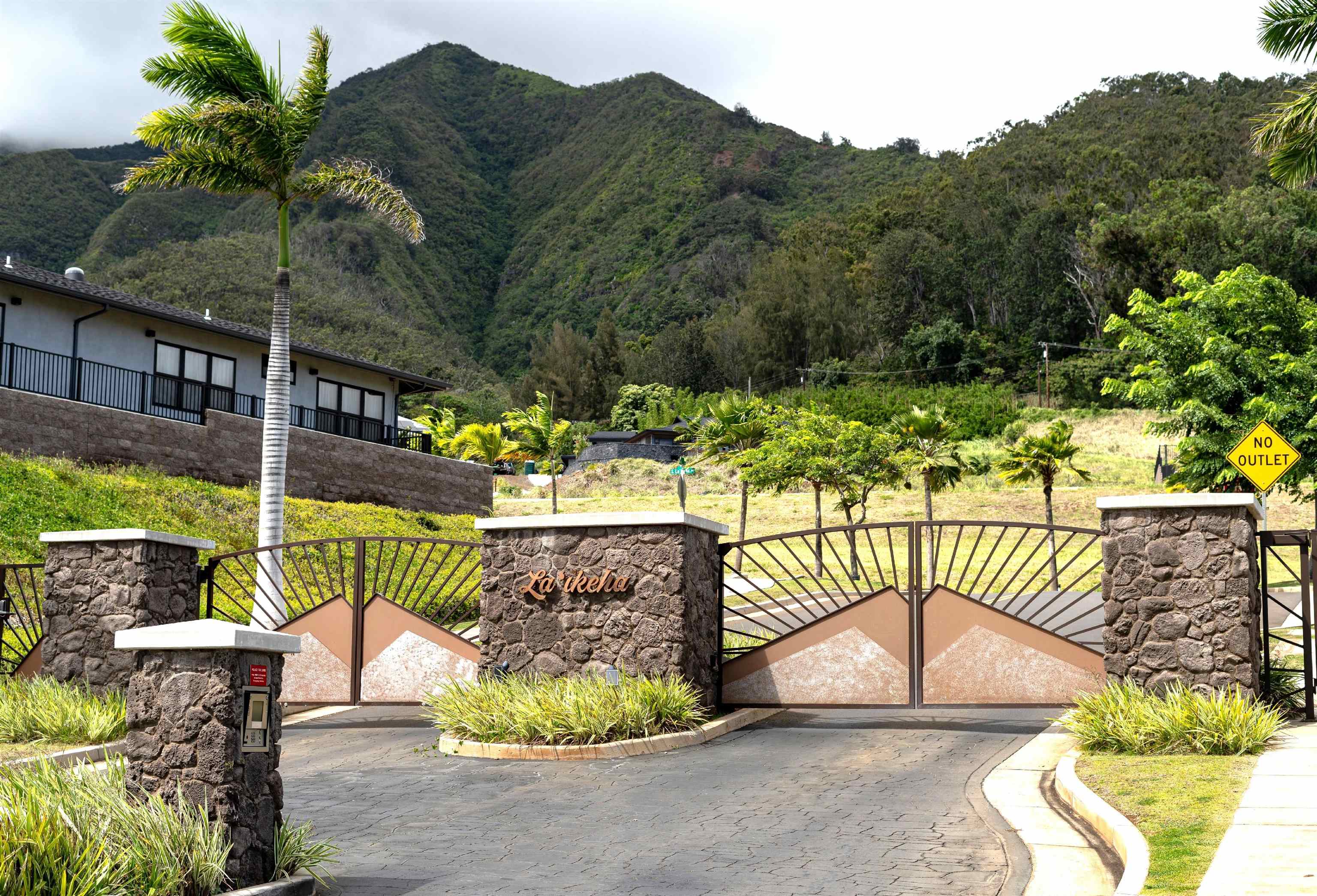 20 N Laikeha Pl Property Photo 3