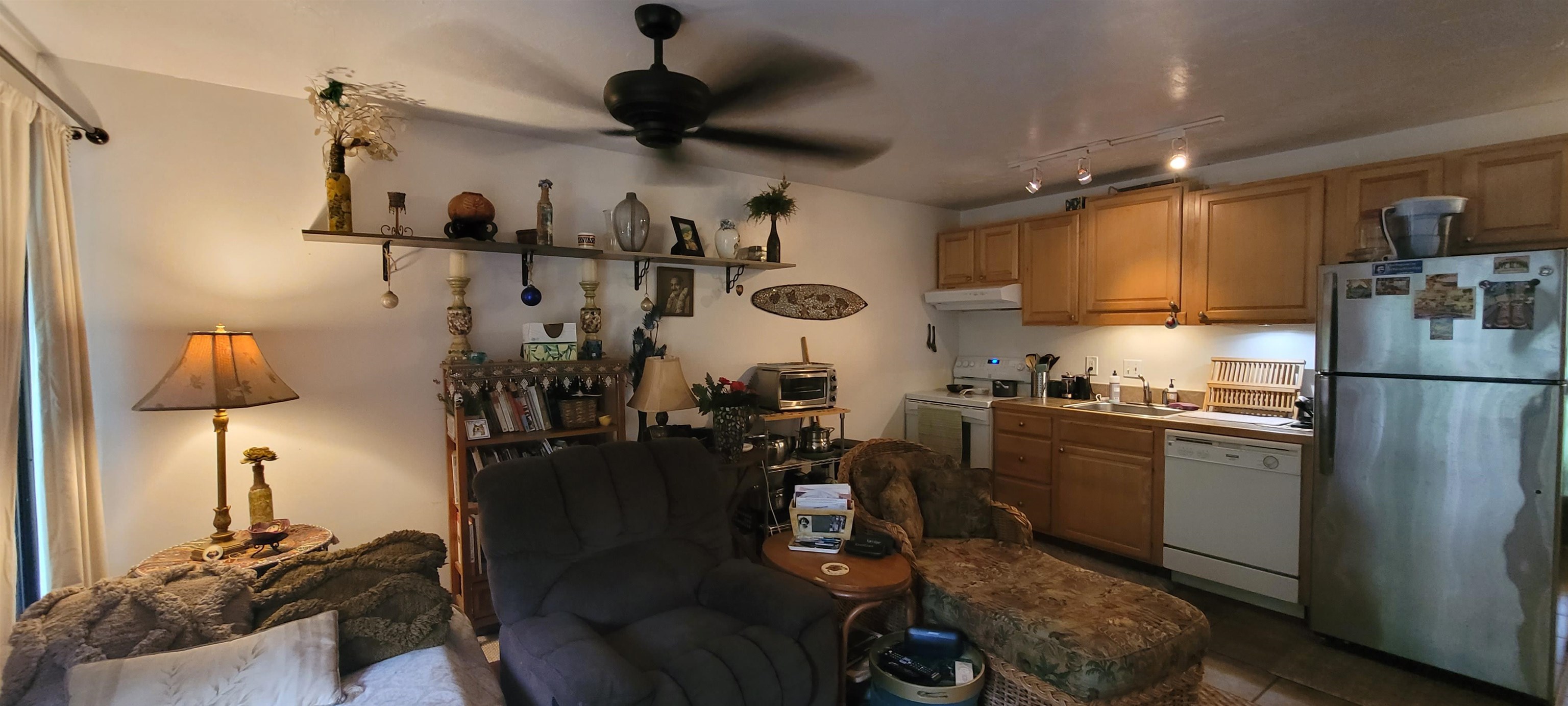 2140 Awihi Pl Property Photo 8
