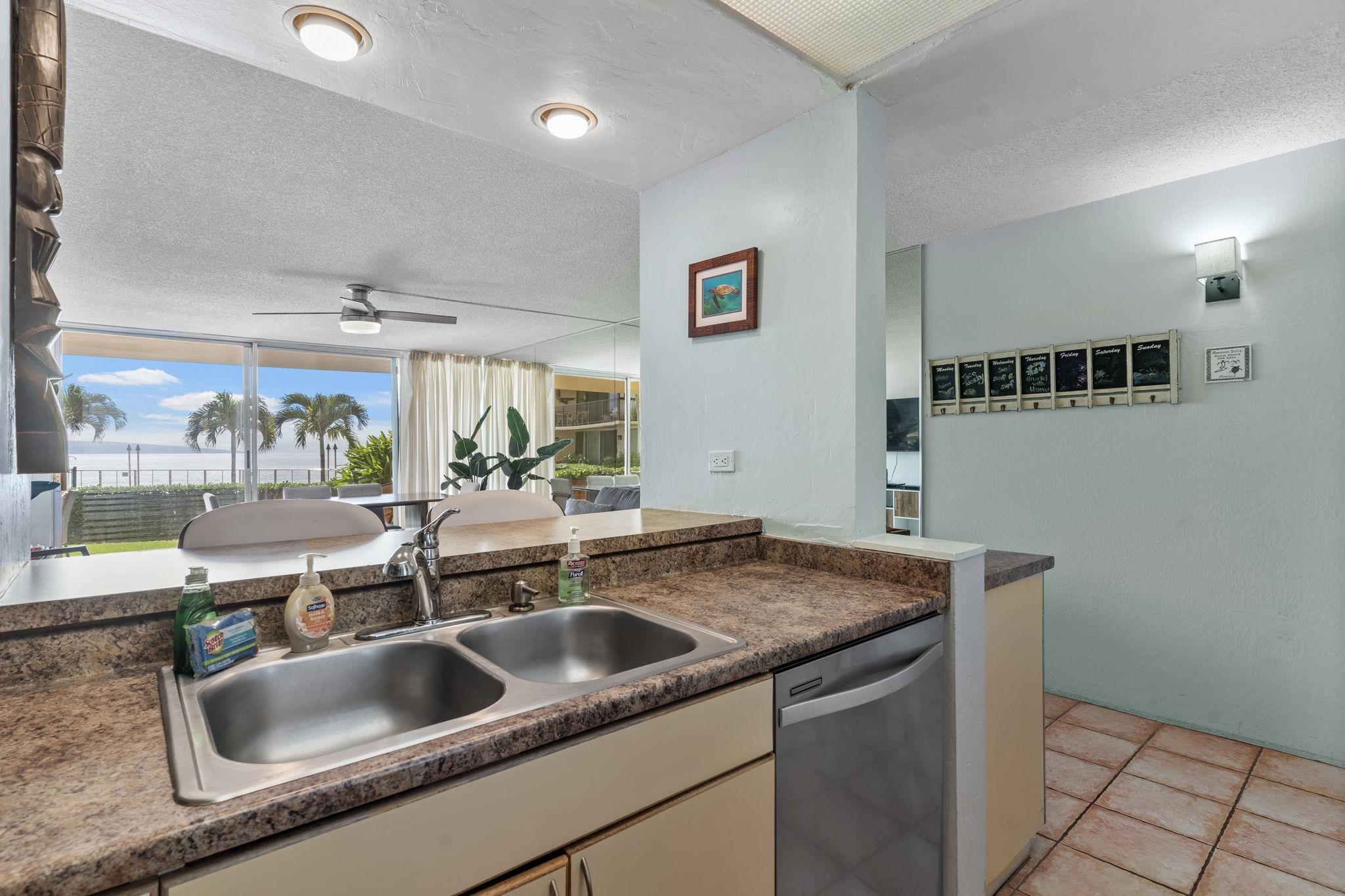4401 Lower Honoapiilani Rd Property Photo 6