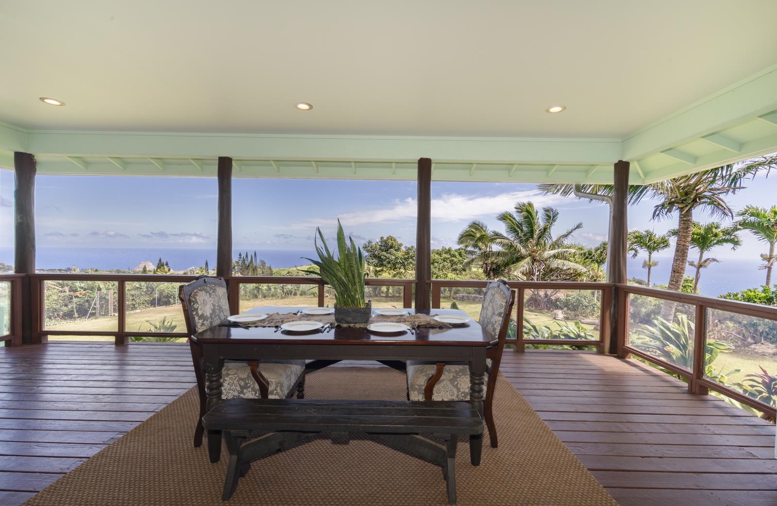 555 Kaukini Loop Property Photo 12