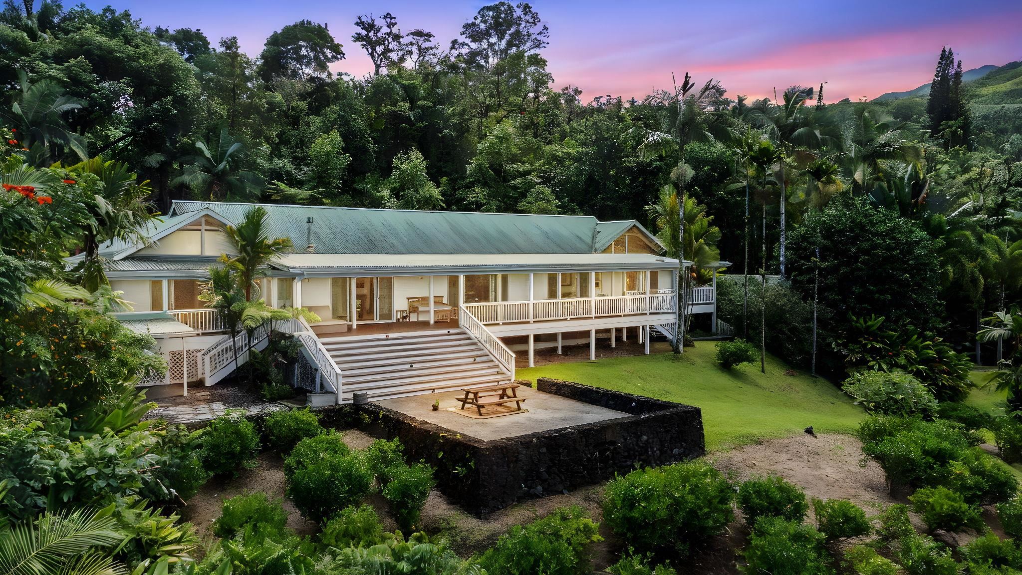 285 Kalo Rd Property Photo