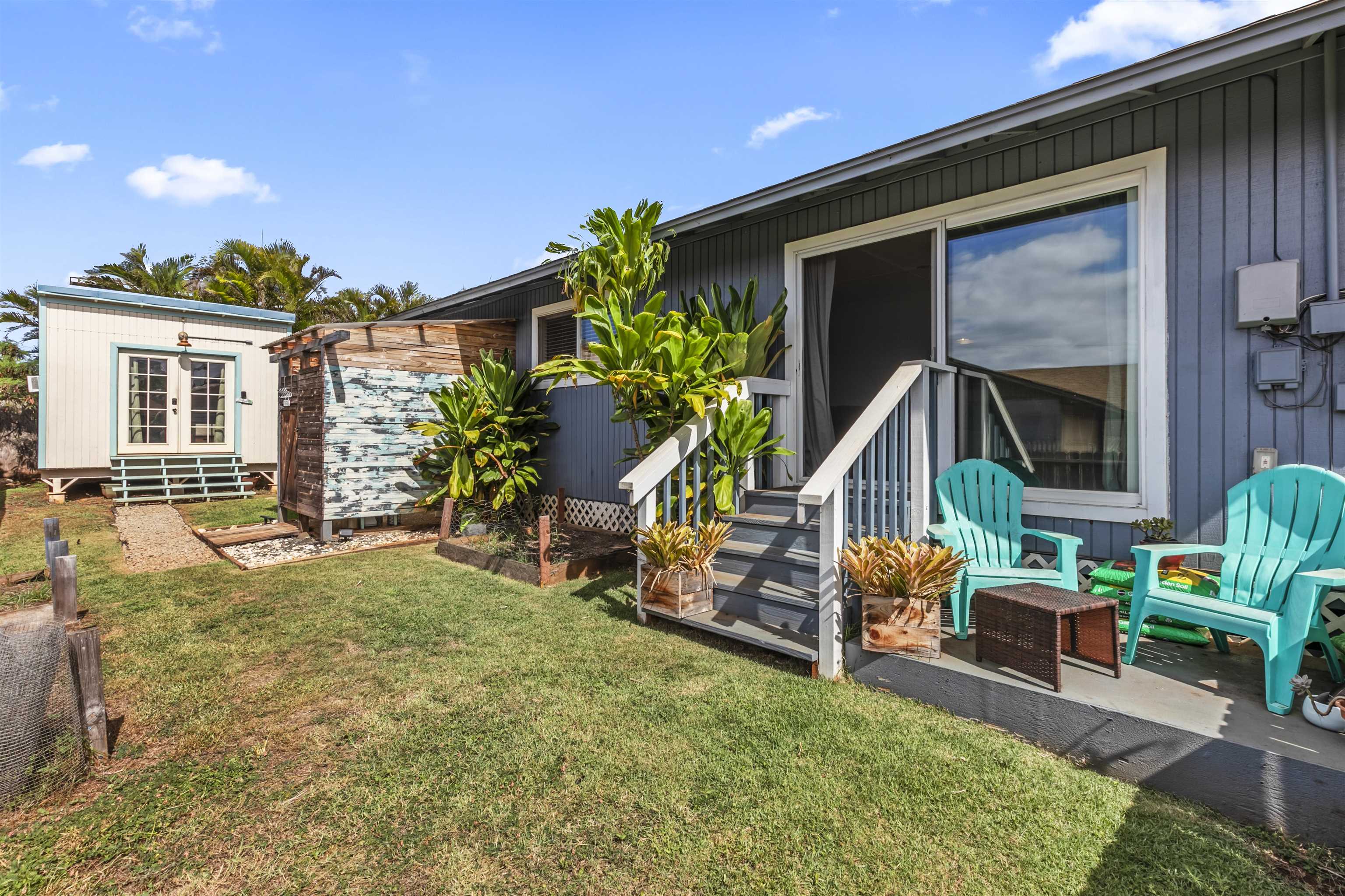 573 Pili Loko St Property Photo 4