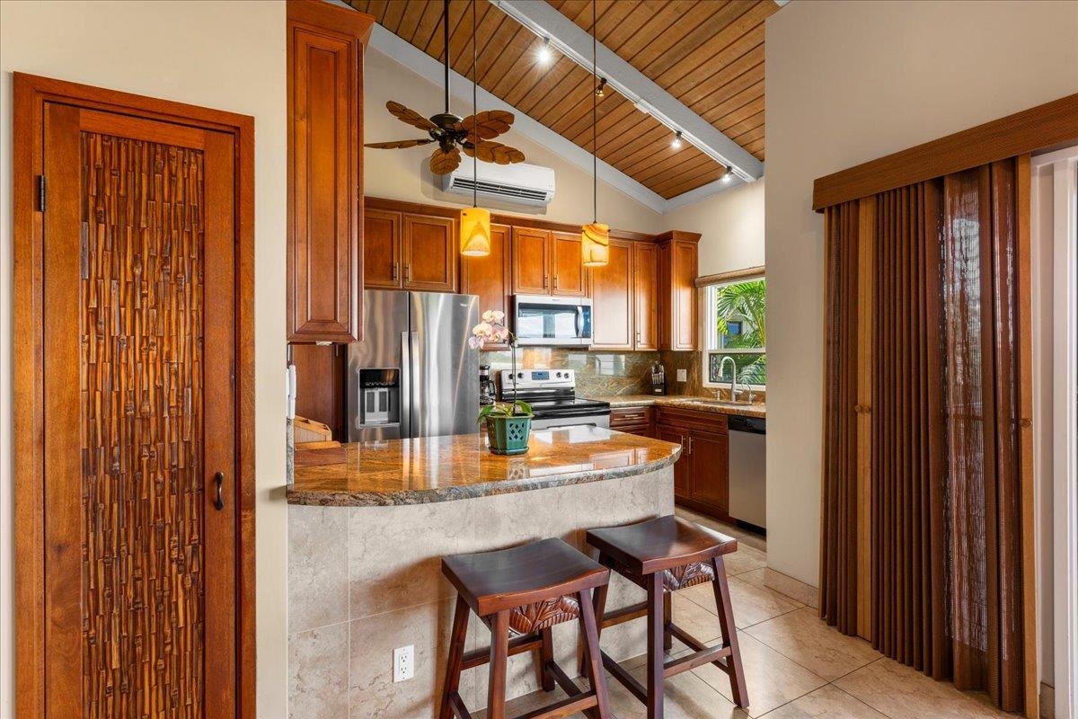 10 Wailea Ekolu Pl Property Photo 10