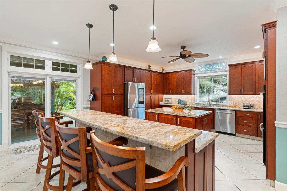 440 Mikioi Pl Property Photo 14