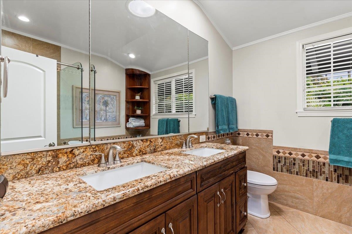 440 Mikioi Pl Property Photo 35