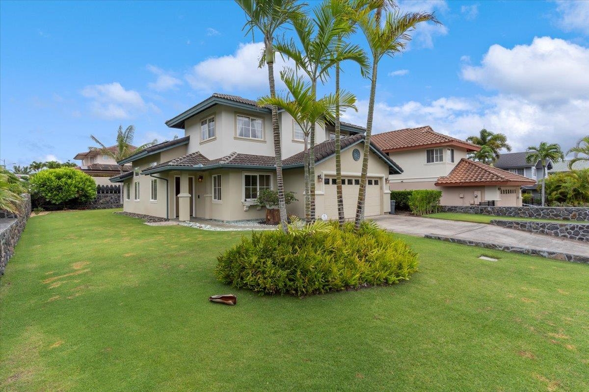 7 Lanikeha Pl Property Photo 2