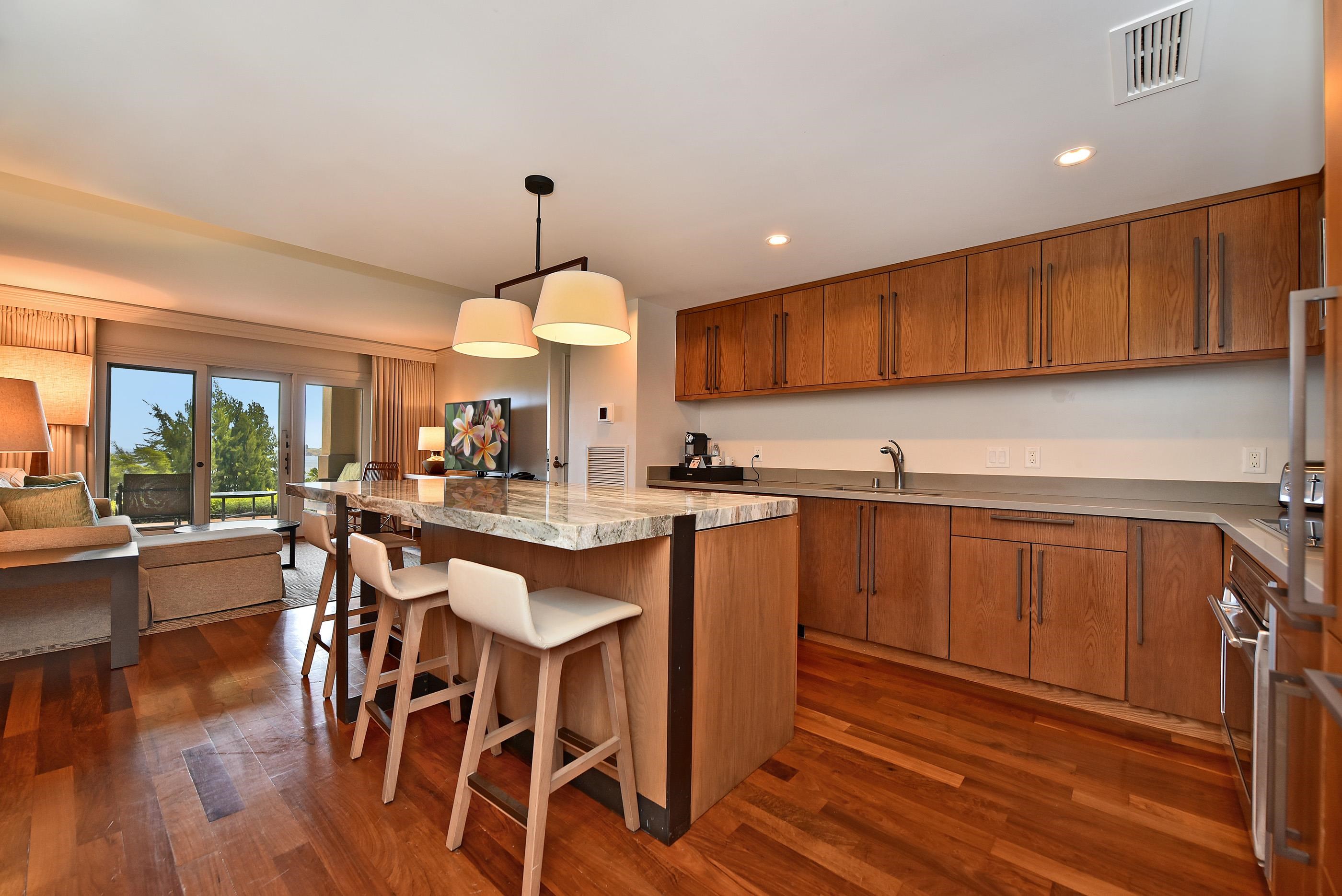 1 Ritz Carlton Dr Property Photo 14