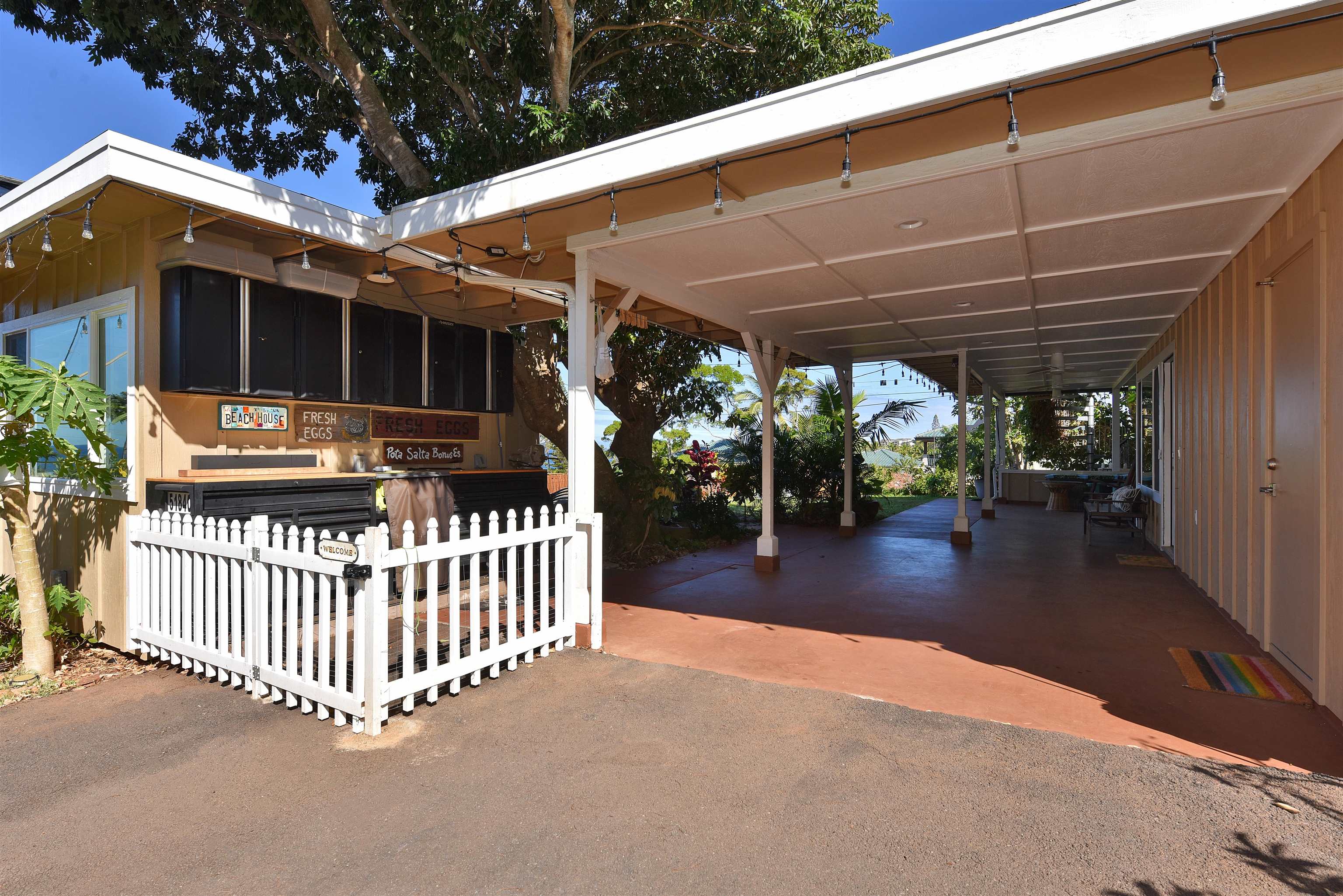 5184 Lwr. Honoapiilani Rd Property Photo 21