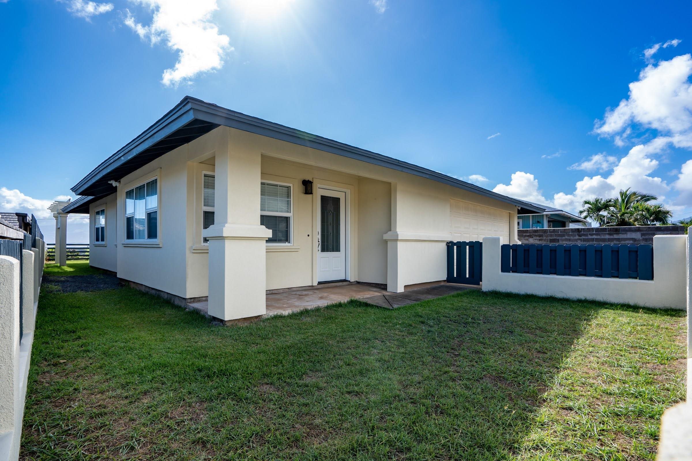 939 Hoomau St Property Photo 27