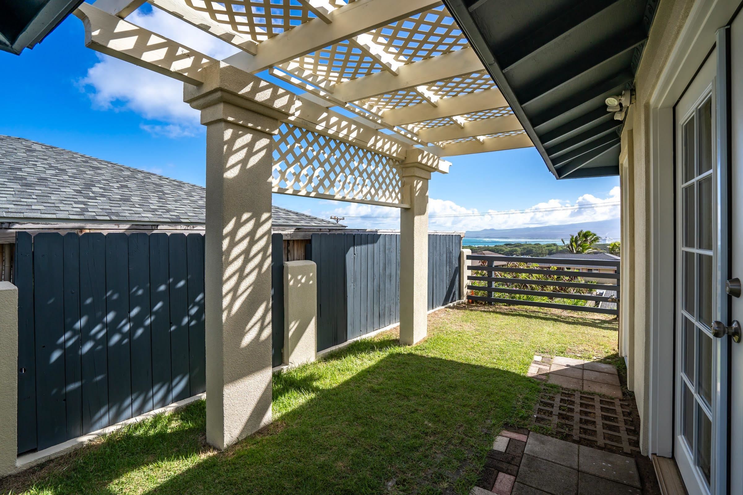 939 Hoomau St Property Photo 28
