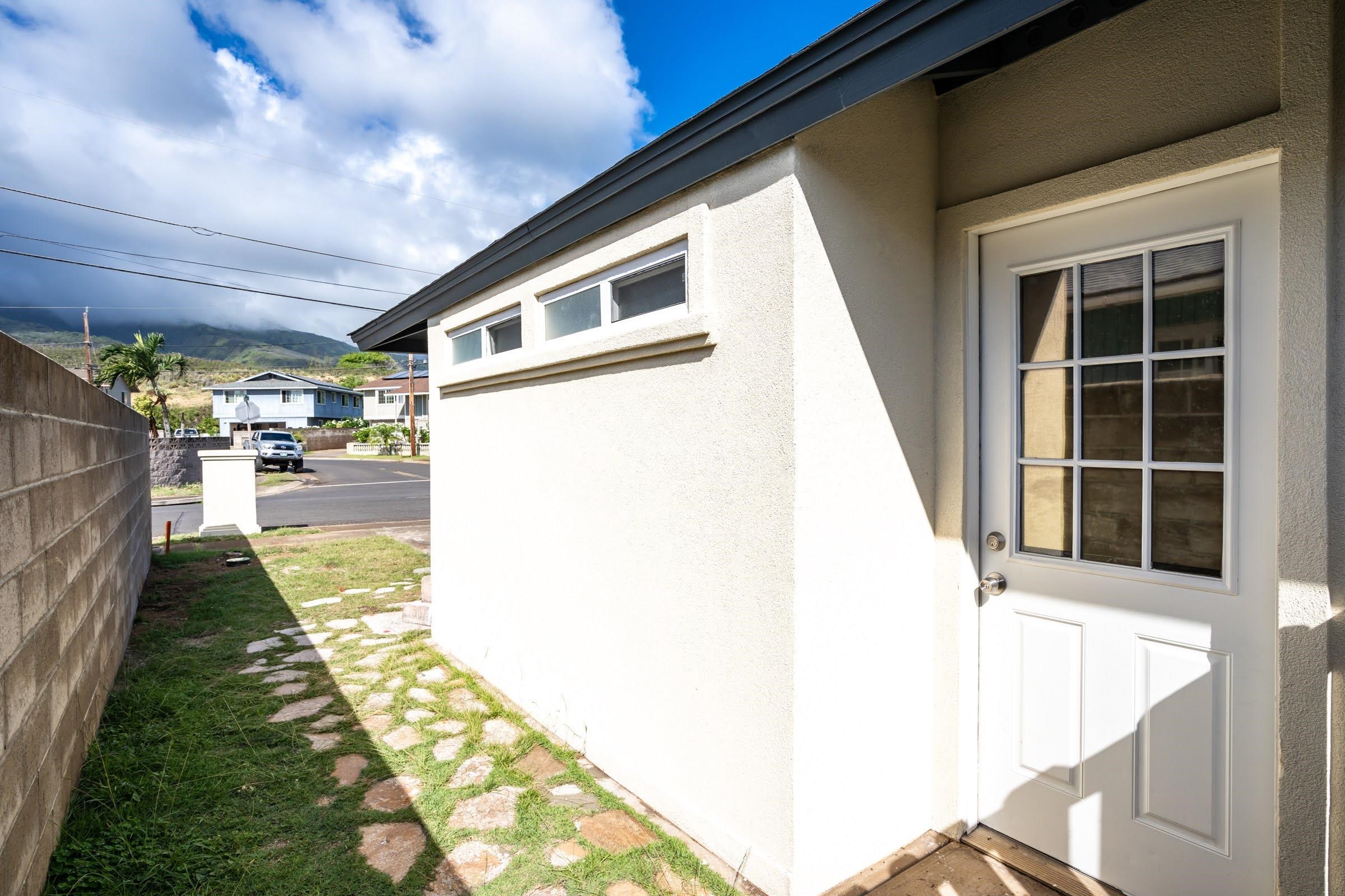 939 Hoomau St Property Photo 30