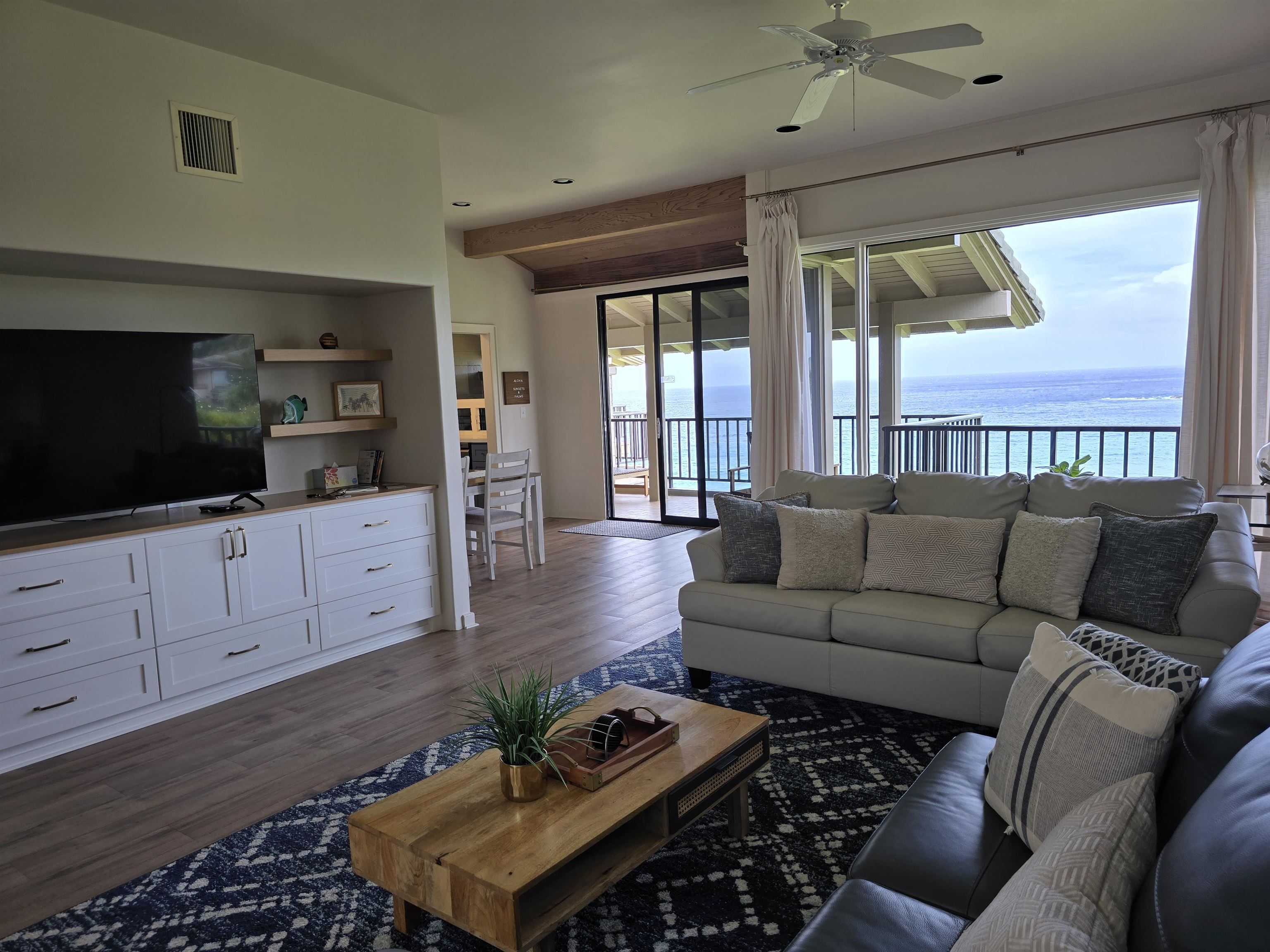 500 Bay Dr Property Photo 28