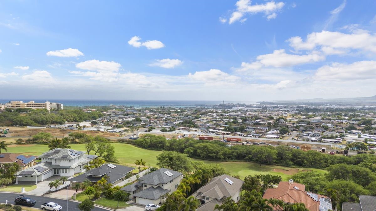 21 Meleinoa Pl Property Photo 4