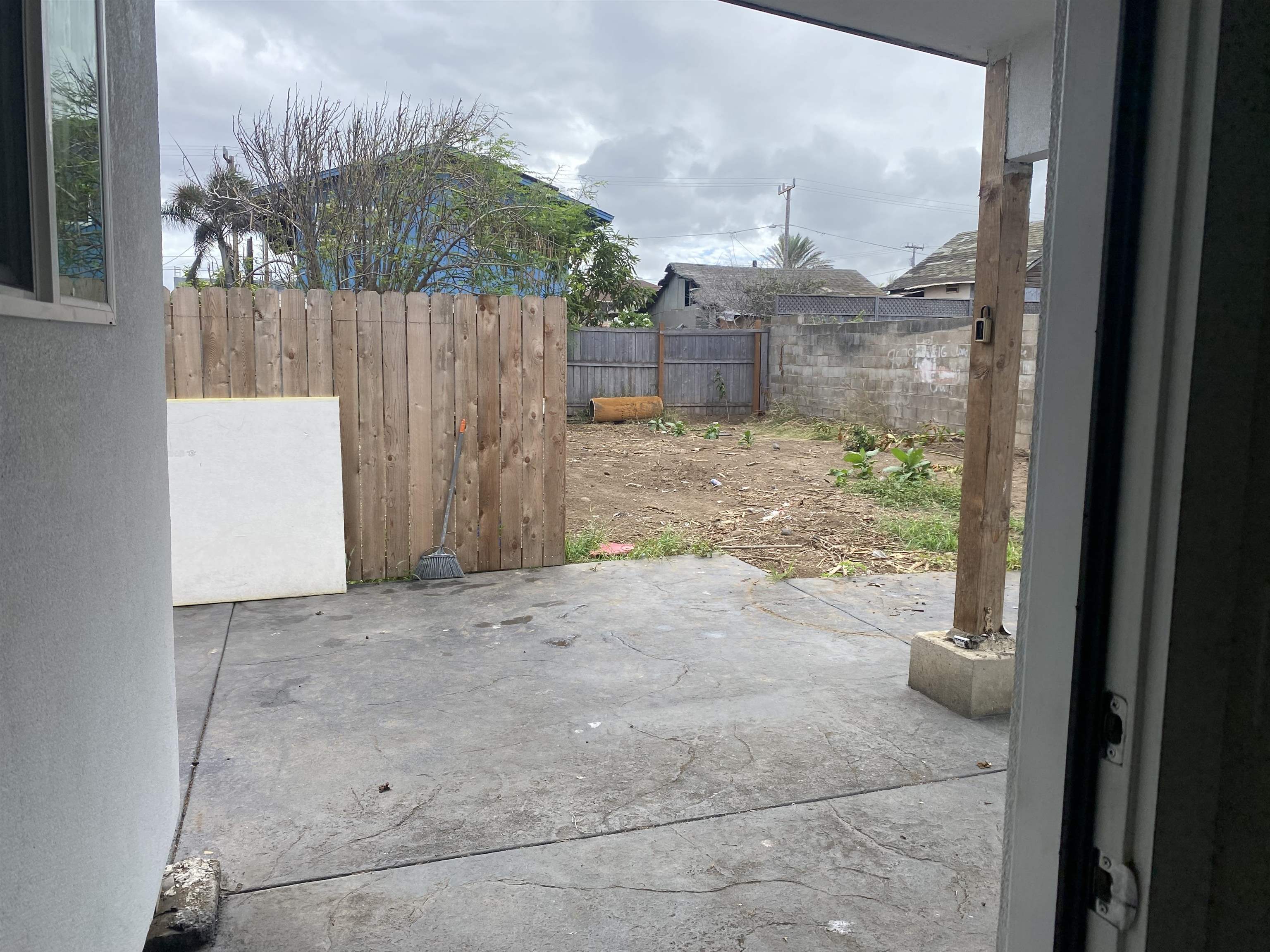 641 Linekona Pl Property Photo 11
